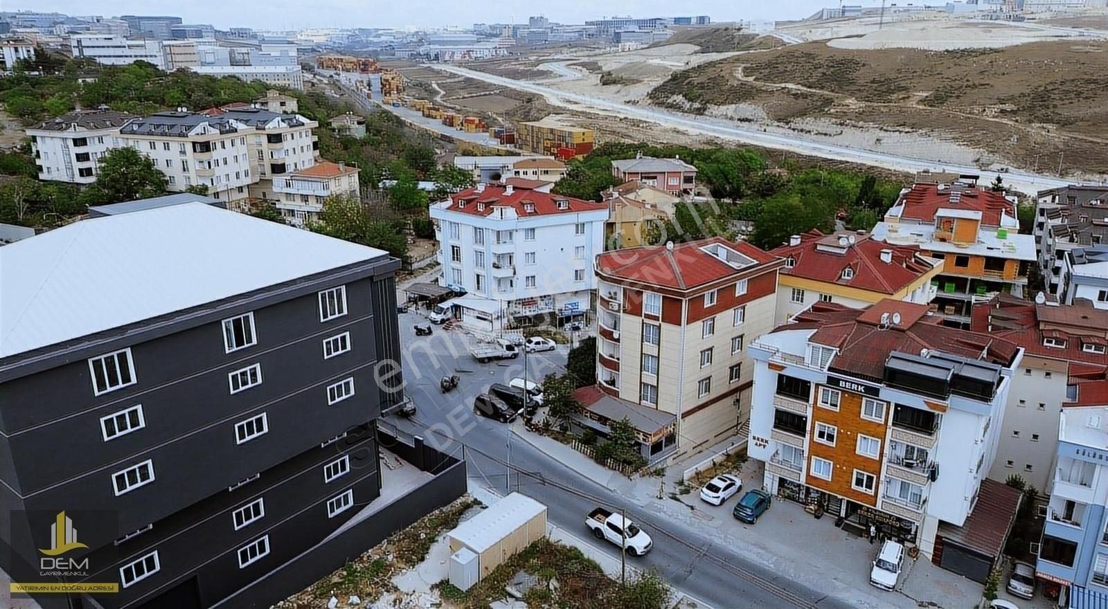 Arnavutköy Ömerlide Ana Caddede 4000m² Kapalı Alan Depo-fabrika - Görsel 30