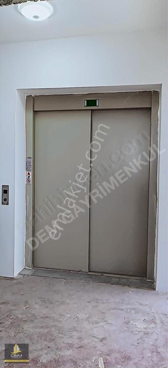 Arnavutköy Ömerlide Ana Caddede 4000m² Kapalı Alan Depo-fabrika - Görsel 19