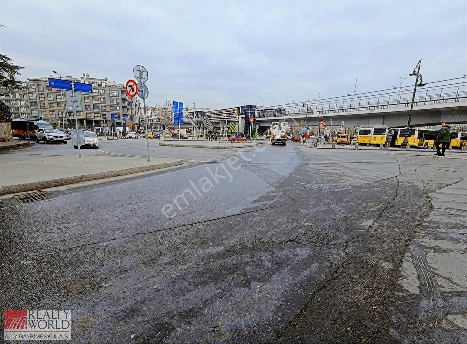 Kağıthane Metroya Komşu İva Suite 1+1 Eşyalı Kiralık Daire