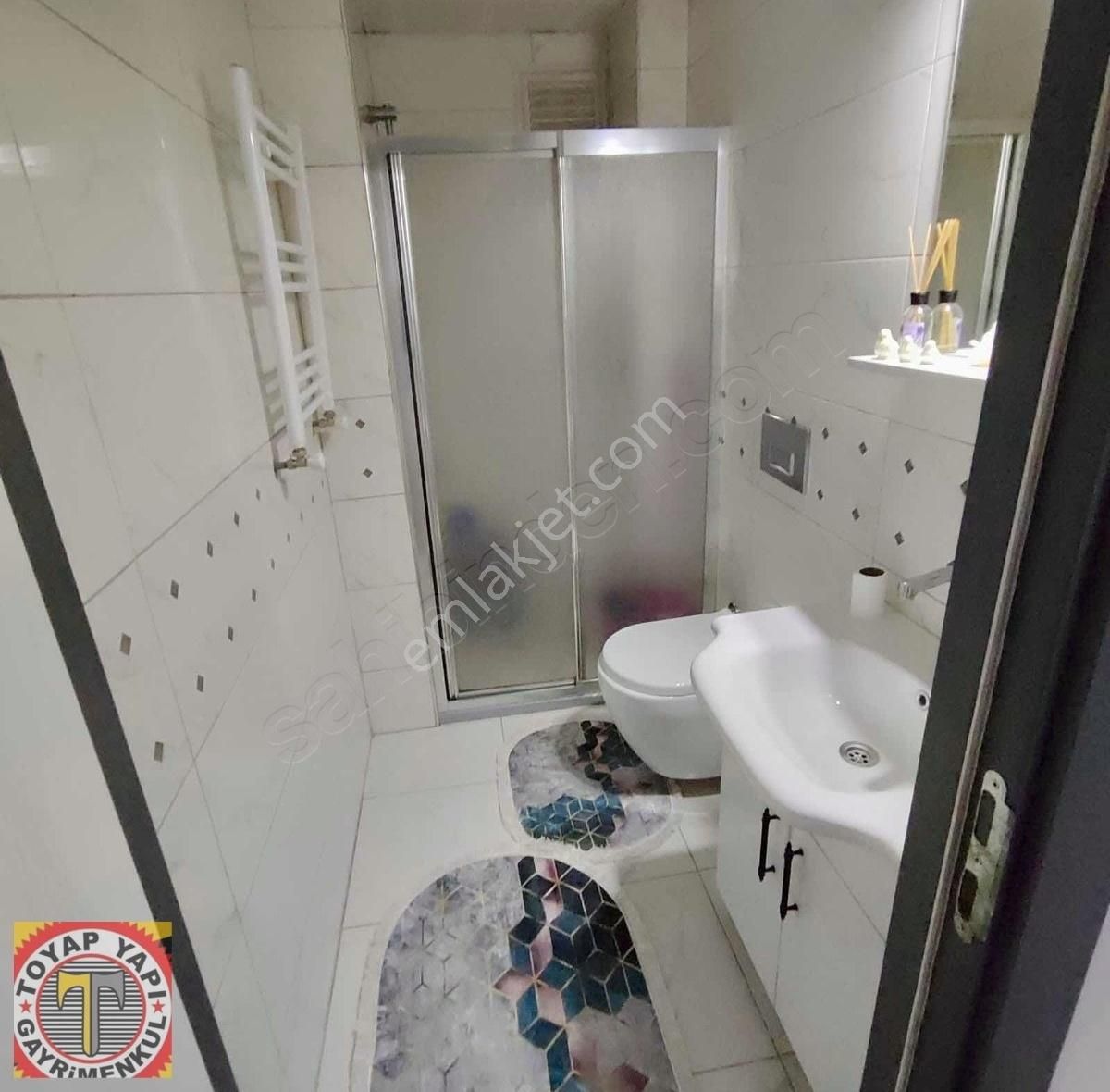 Cebeci'de 3+1 120 M2 1.kat 1yıllık Lüks Asansörlü Satılık Daire