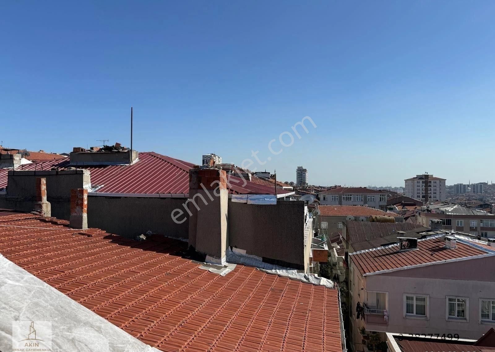 Bağcılar Yıldıztepe Mahallesi Çift Teraslı Şehir Manzaralı 3+1 Satılık Daire