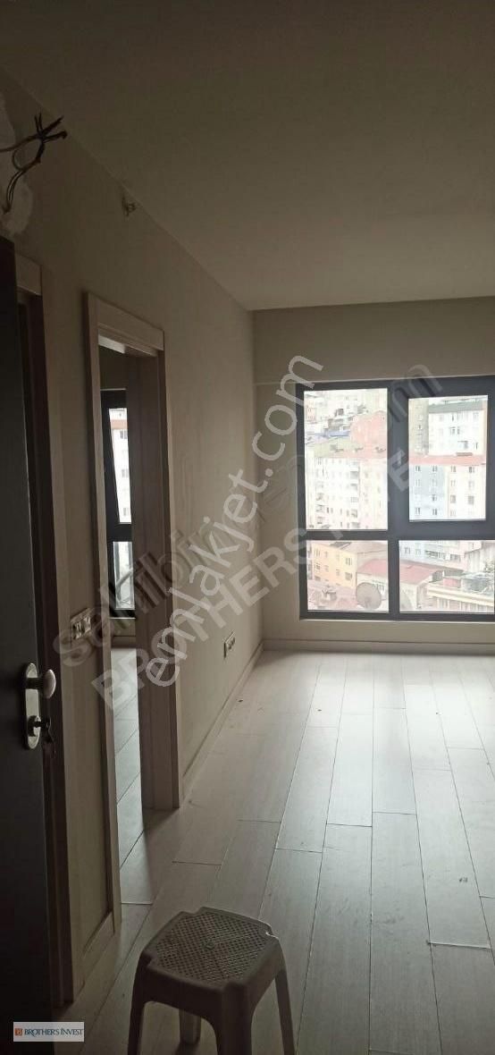 Brothers'tan Nef 98 Residence Büyük Tip Kiralık 1+1