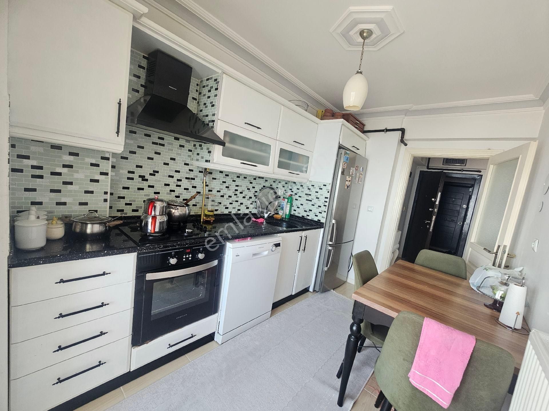Zena Gayrimenkul / Samsun İlkadım Kadifekale Mh 3+1 130m² Satılık Daire...
