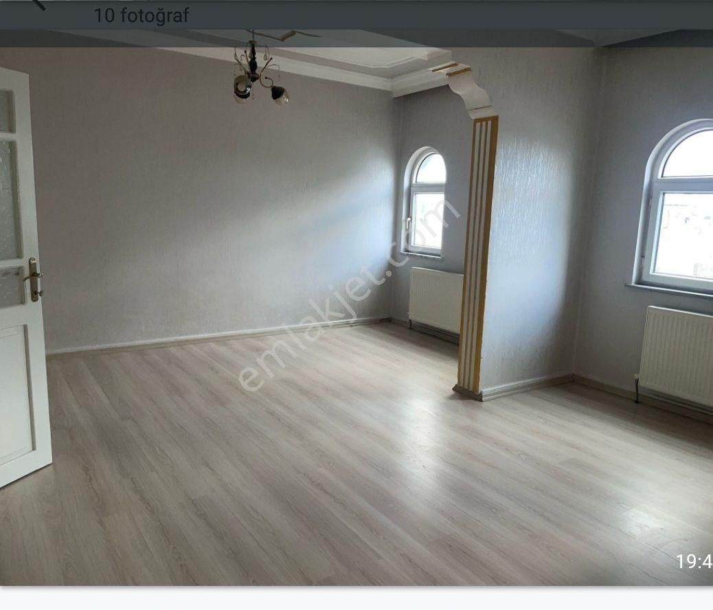 Barış Mahallesinde Yeni 2 + 1 Odalı Kiralık Daire