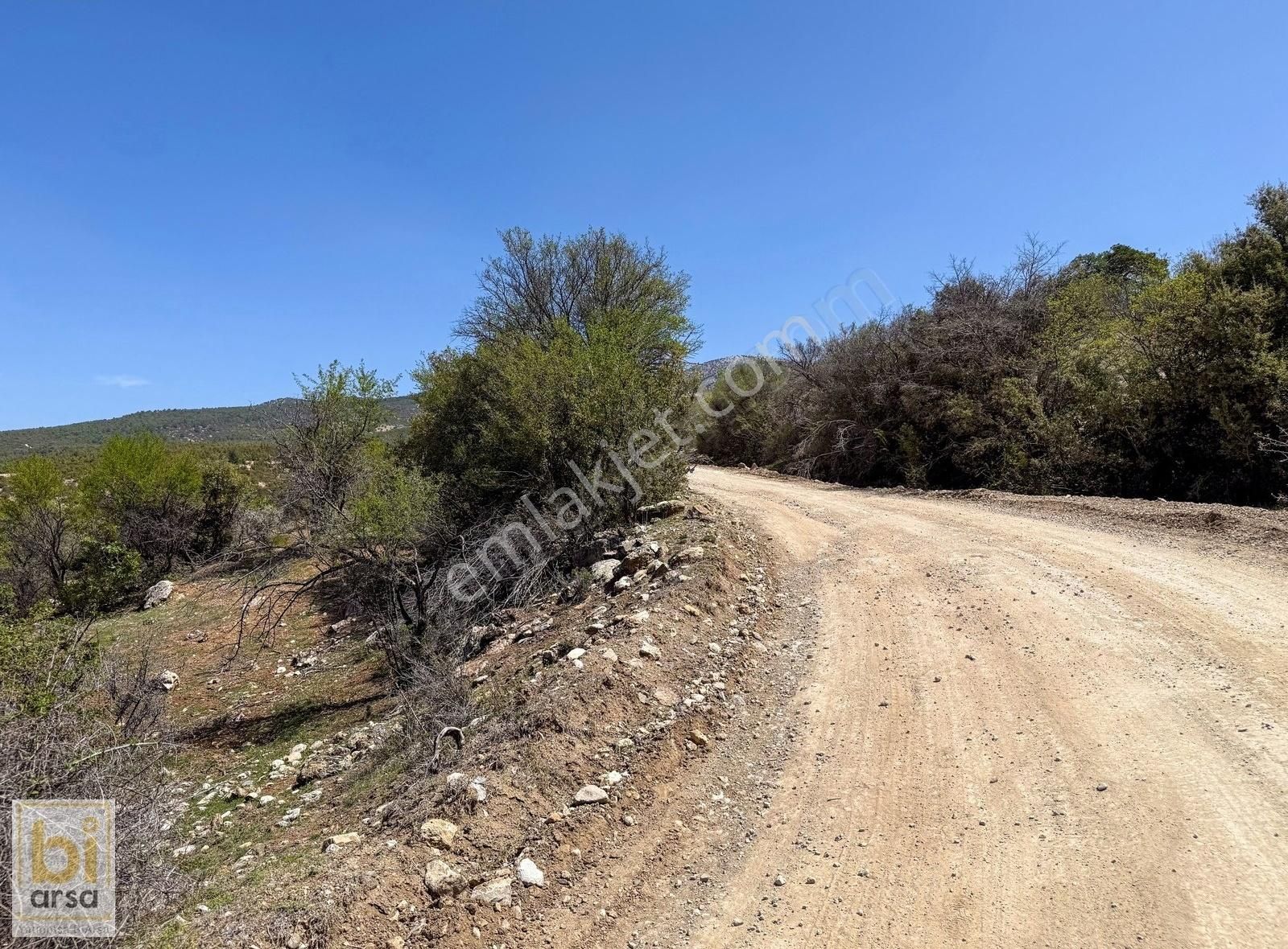 Türkiye'nin Maldivleri Burdur Yeşilova'da 2.000 M² Köyiçi İmarlı