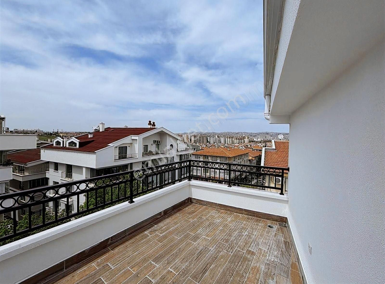Konutzenden Sıfır Dublex Yapılı Daire