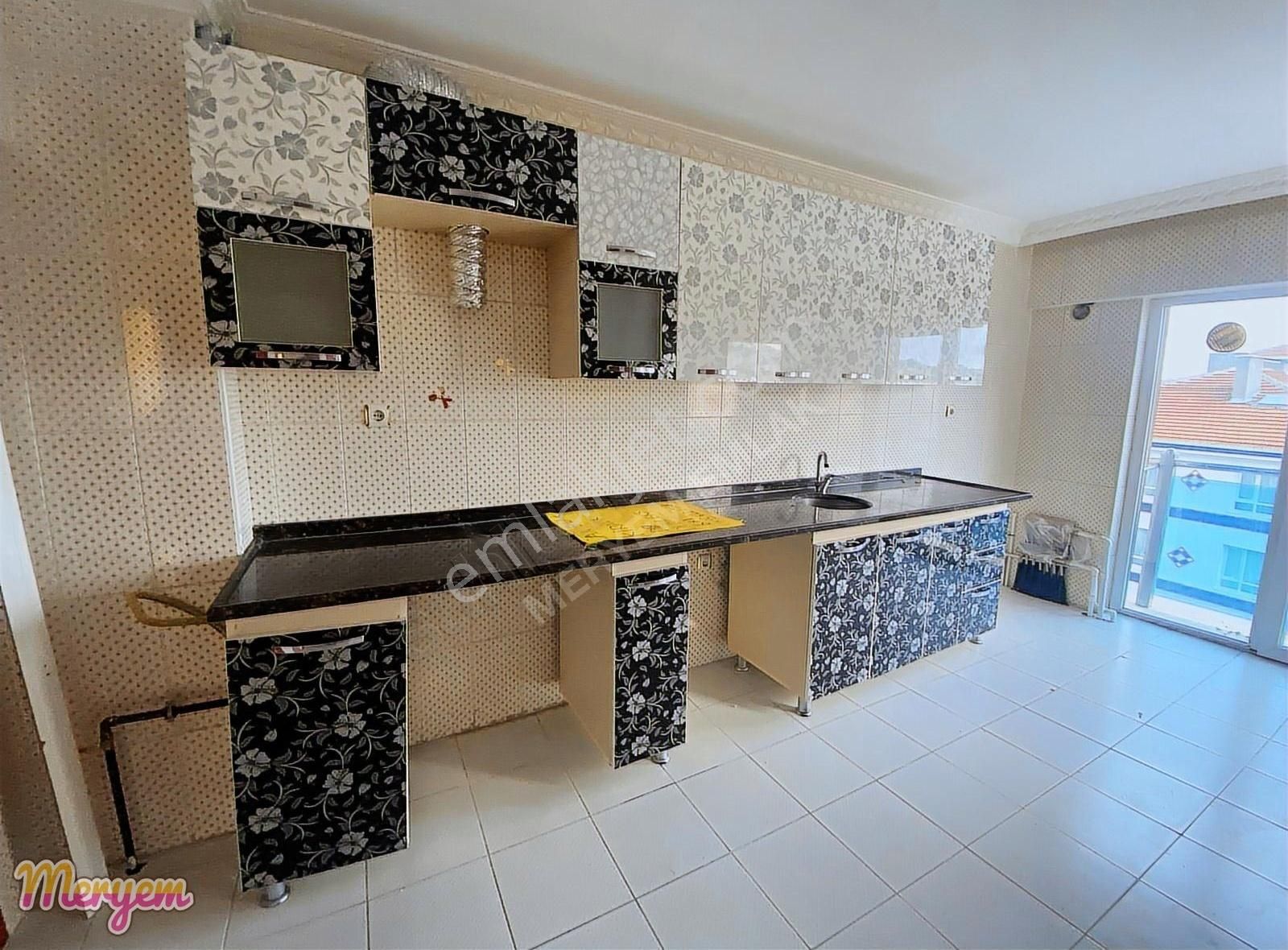 Uygun Fiyatlı 5+2 Güzel Konumlu Kiralık Dubleks