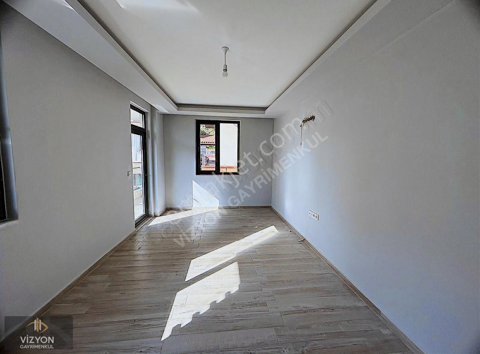 Migrosun Arkasında Asansörlü Lüks Geniş Kiralık 1+1 Daire