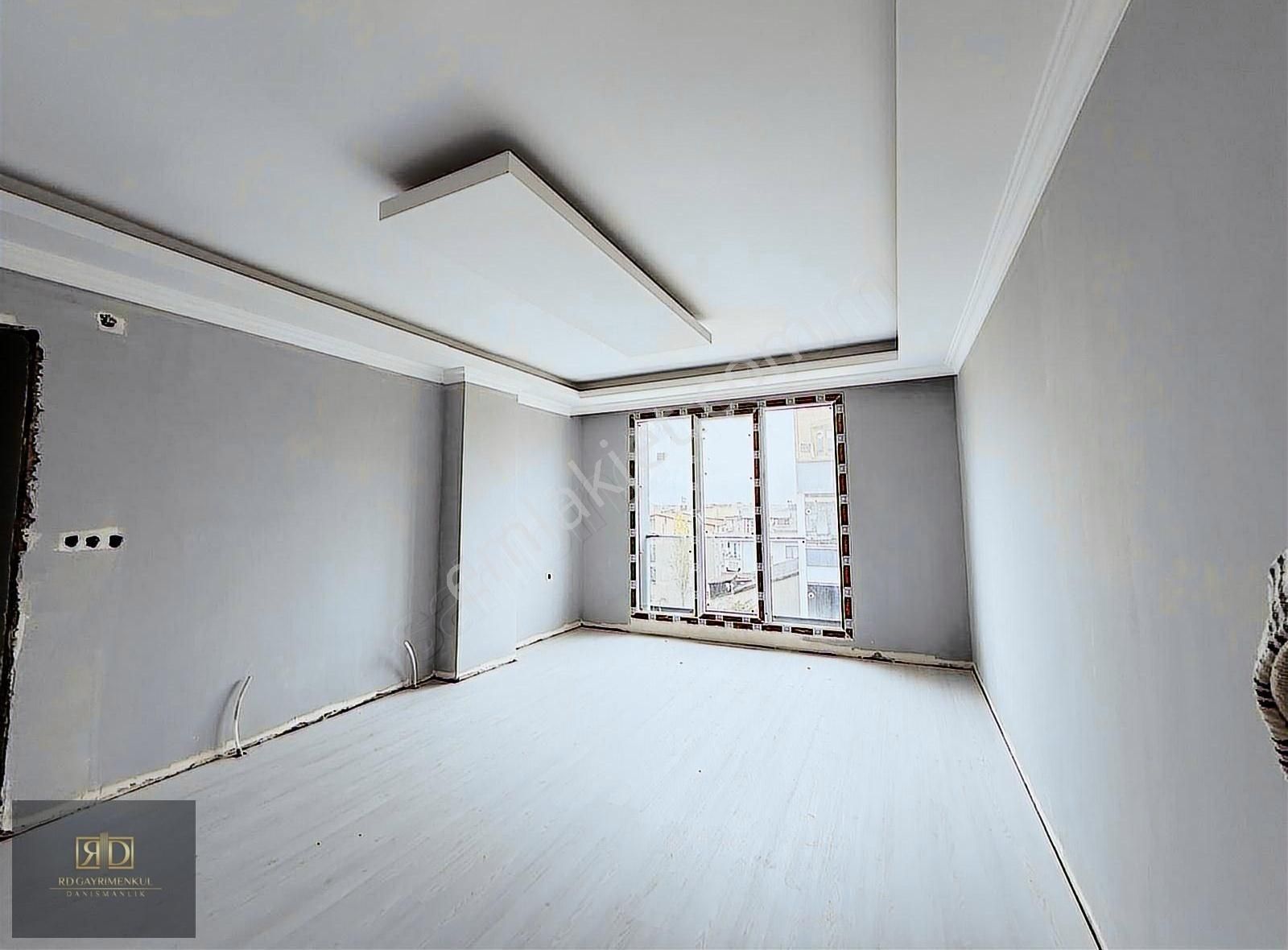 Arnavutköy-nenehatun Da Sıfır 5+1 -dubleks 160 M2 Ferah Teraslı