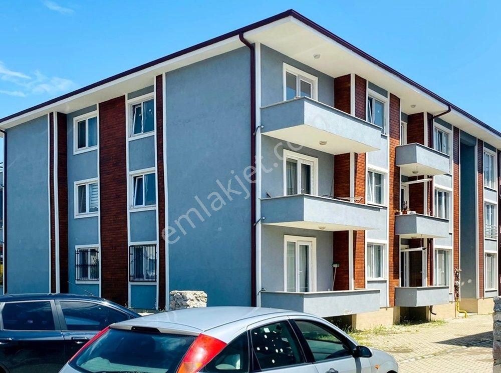 Serdivan 32 Evler Mahallesinde Satılık 3+1 Daire