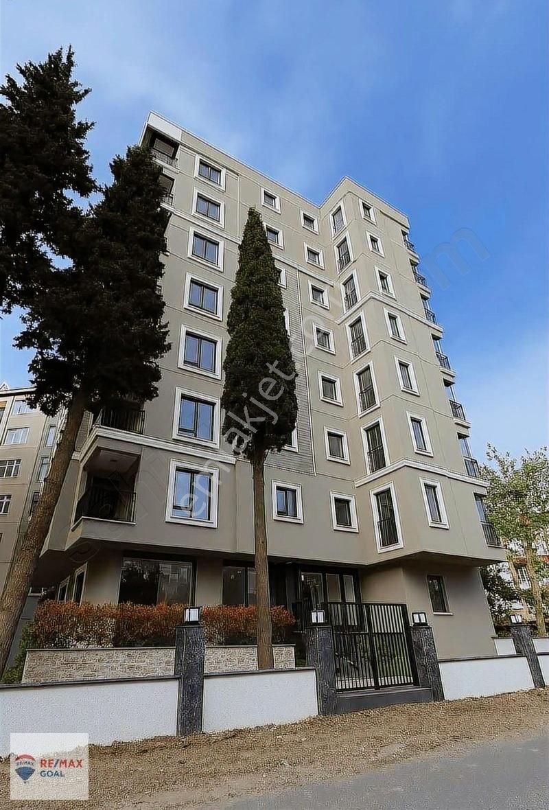 Suadiye'de 4+1 145 Net Arakat Daire