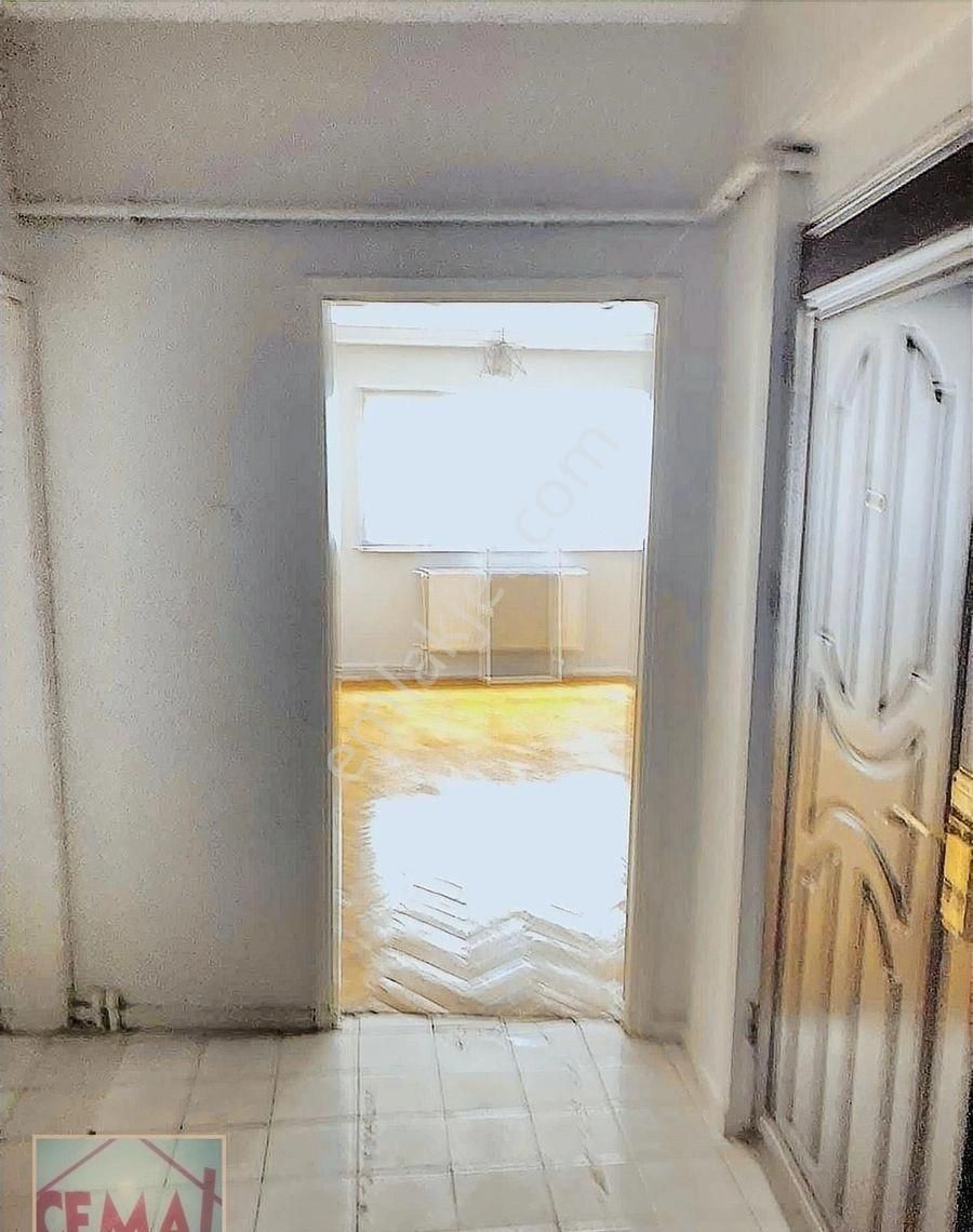 Cemal Emlak Yıldırım Karamazak Ara Kat Ekonomik Ferah Daire