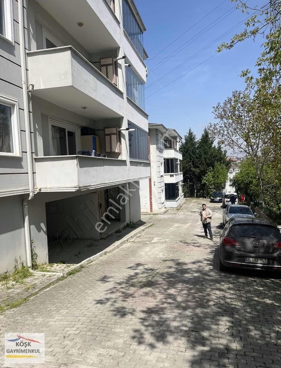Serdivan Gözde Evlerde Yeni Boyalı 2+1 Geniş Eşyalı Daire