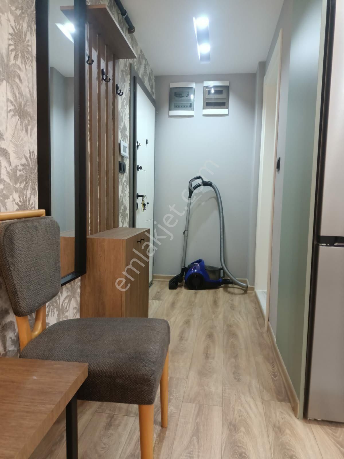Gölhisar Hastane Arkası Kiralık Bir Artı Bir