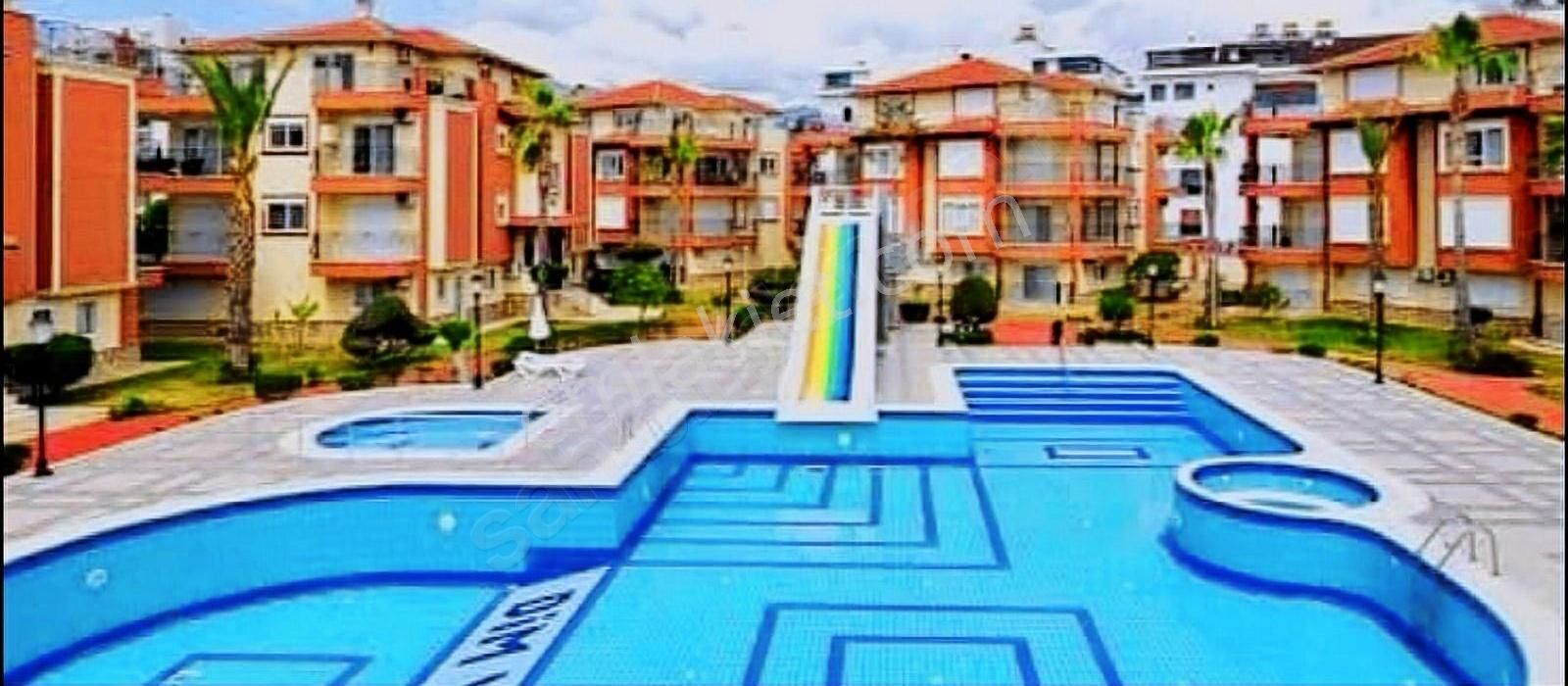 Satılık.4+1/260 M2. Alanya Kentsel Dim Willaları Alanya Antalya