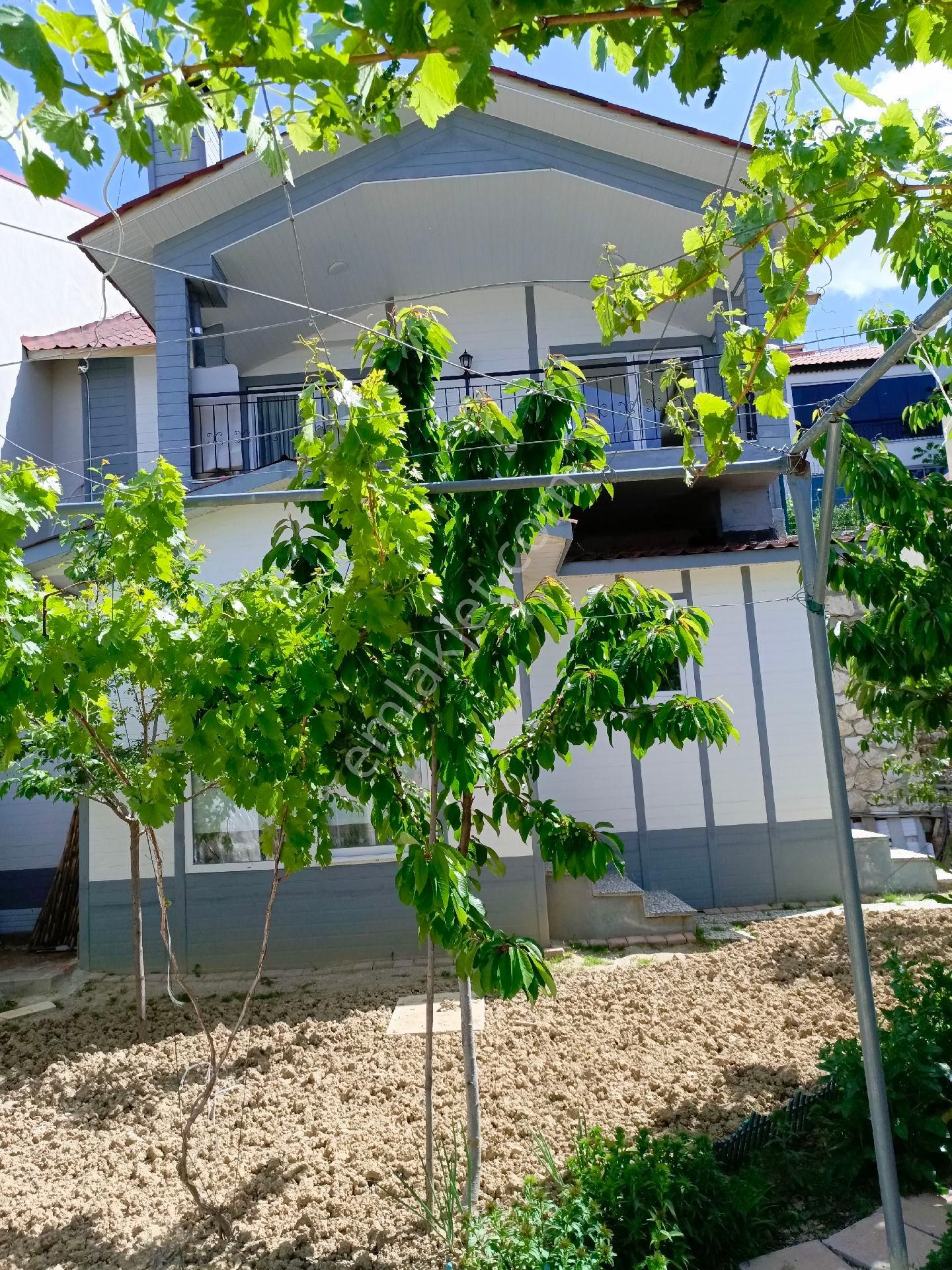 Feslikan Yaylasında Yazlık Dağ Evi