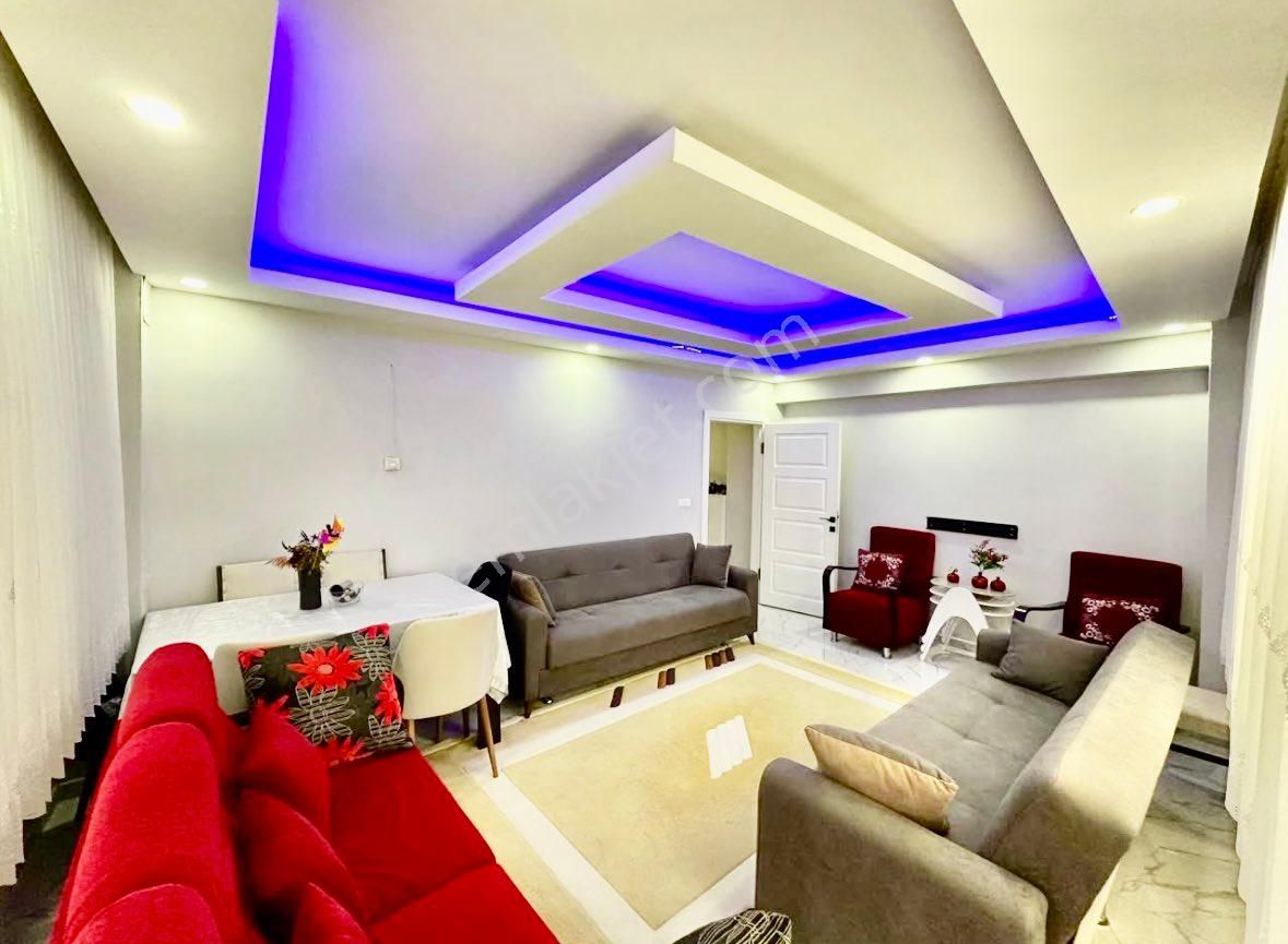 Furkan Emlaktan Derebahçe Mah 2+1 105m2 10yıllık Asansörlü Balkonlu Giriş Kat Fırsat Daire