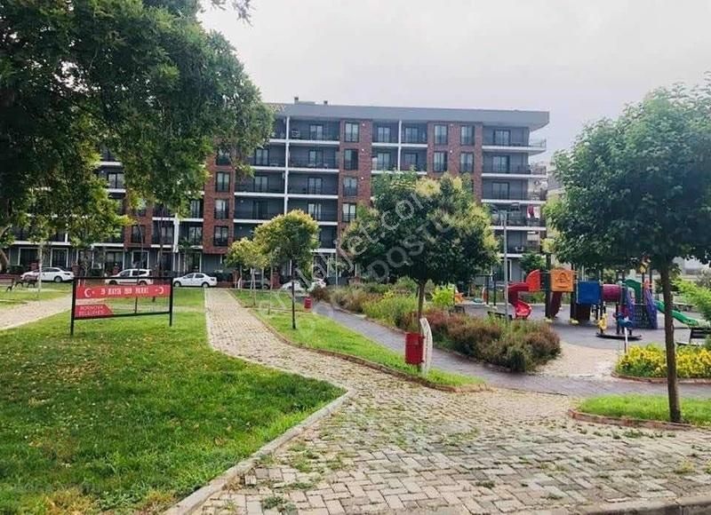Doğa Dostu'ndan Bornova Palmiye Evleri Satılık Lüks 3+1