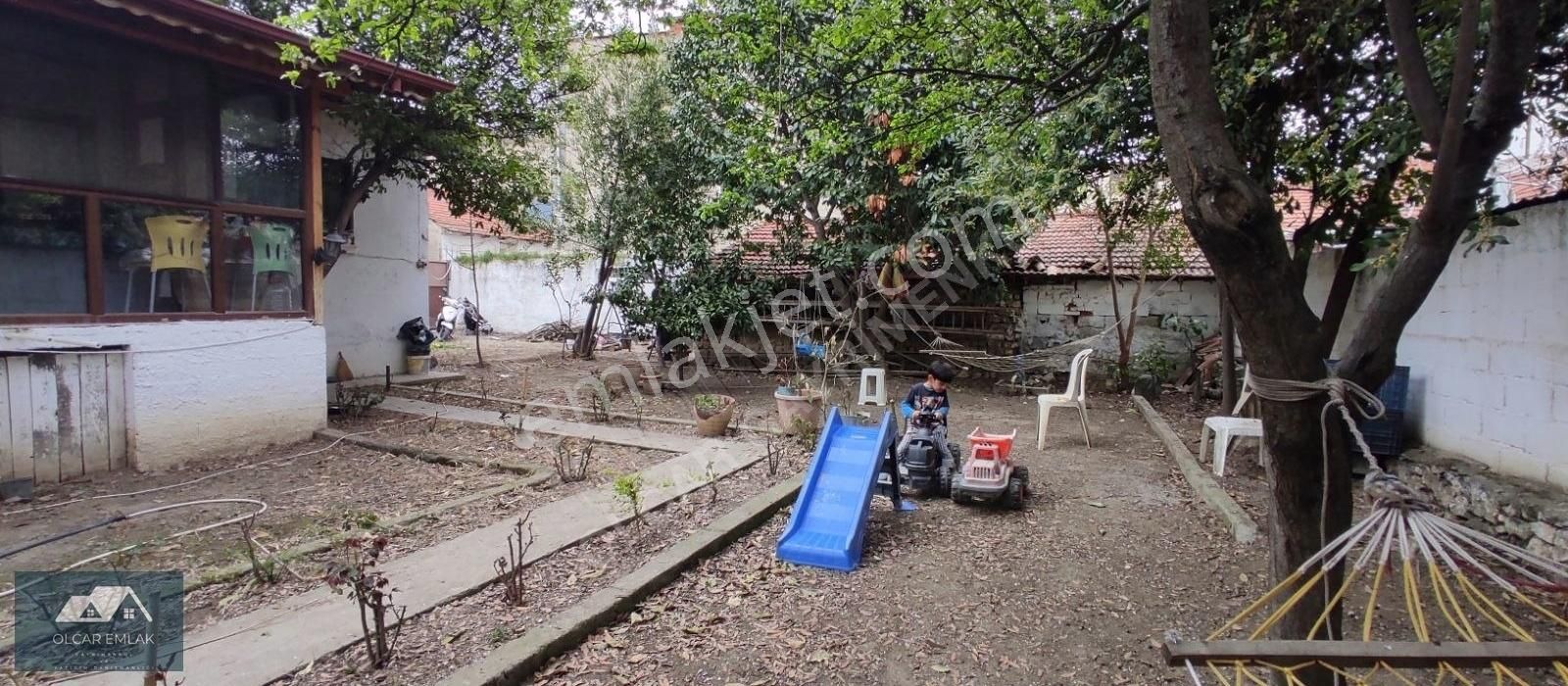 İznikte 340m² Arsa Üzeri Bahçeli/doğalgazlı Satılık Müstakil Ev
