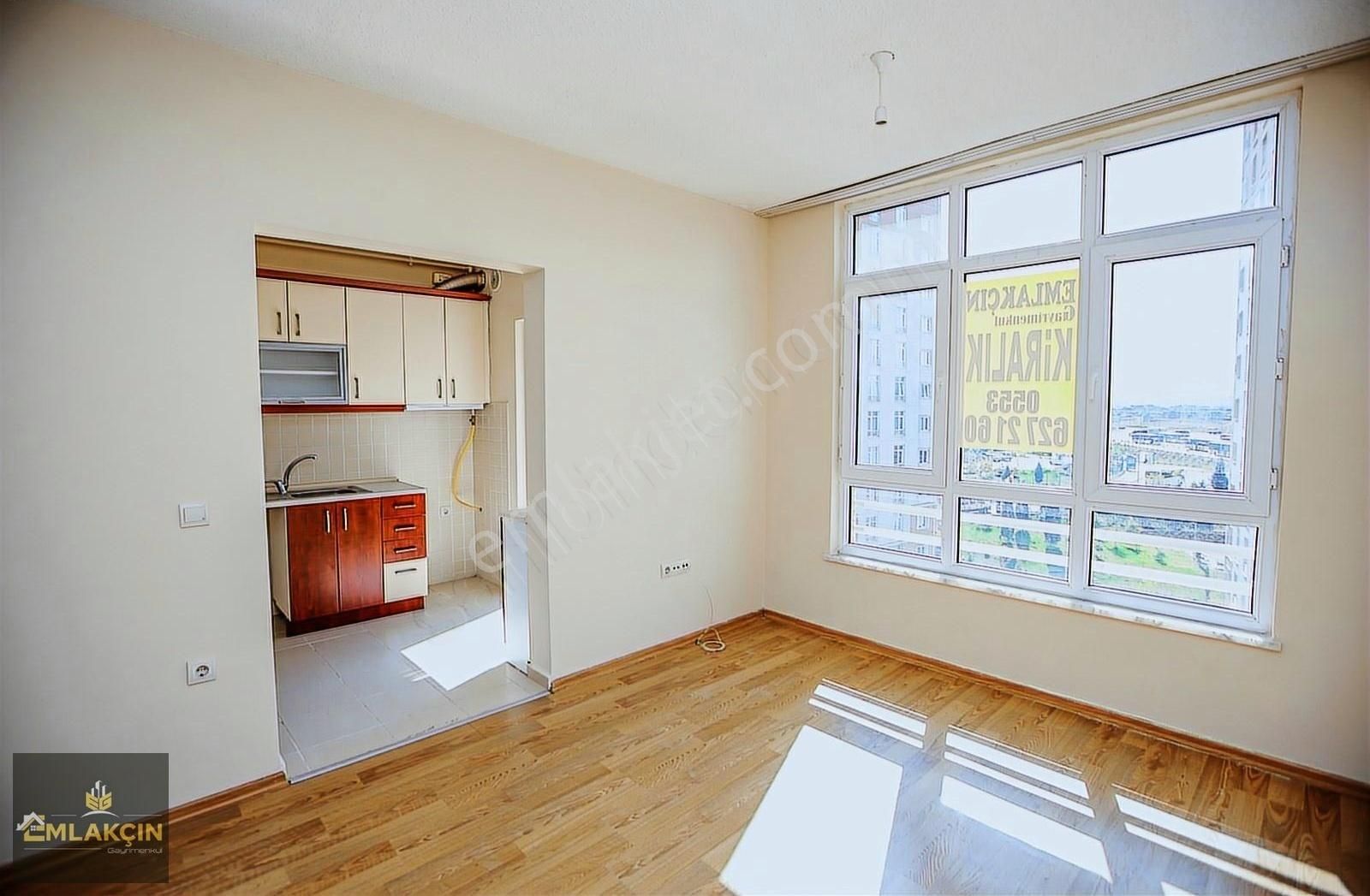 Kayaşhir 1. Bölgede 75.m2 2+1 Kiralık Daire