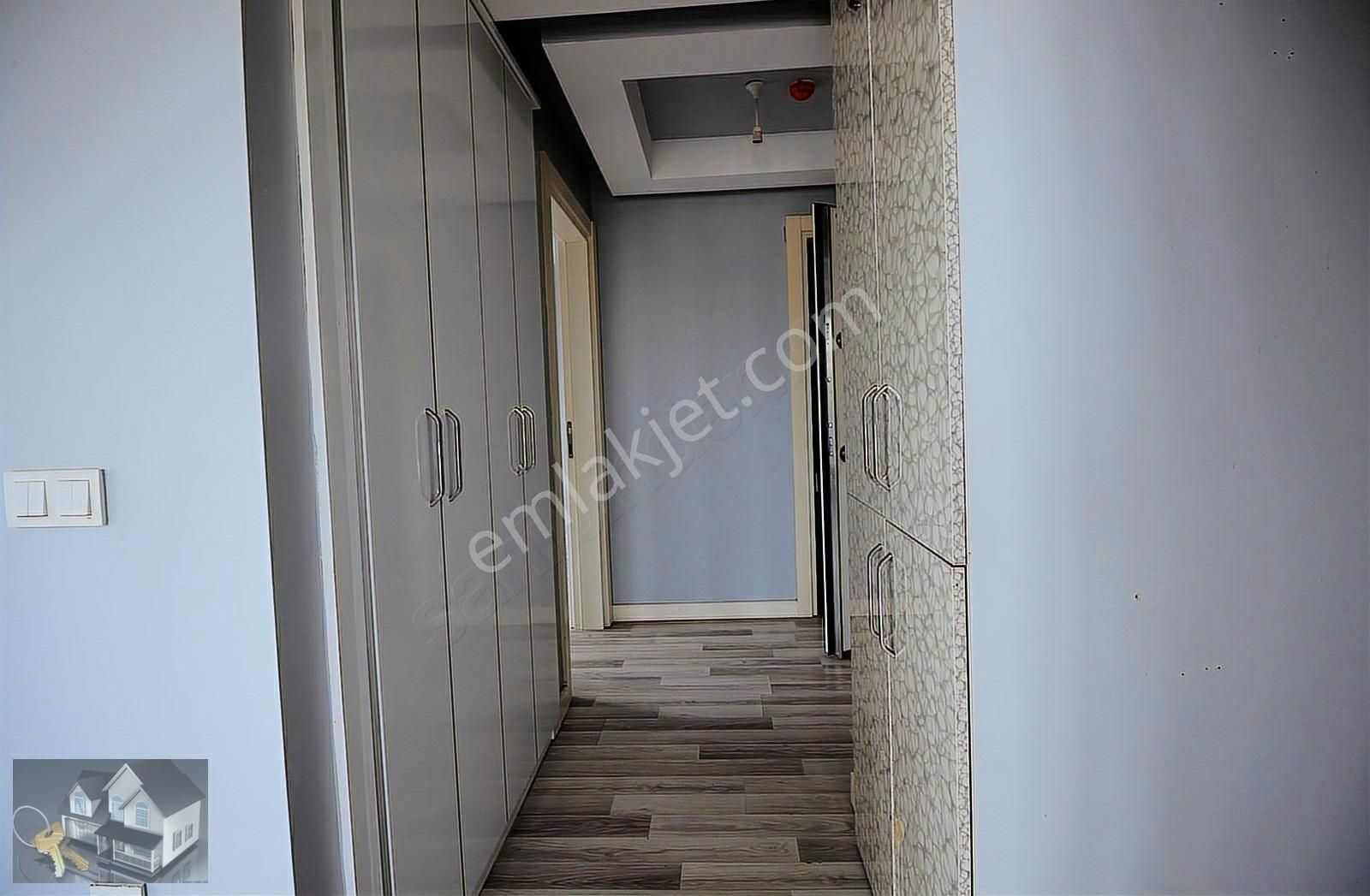 Sancaktepe Yenidoğan Butik Site Kiralık 1+1 Daire