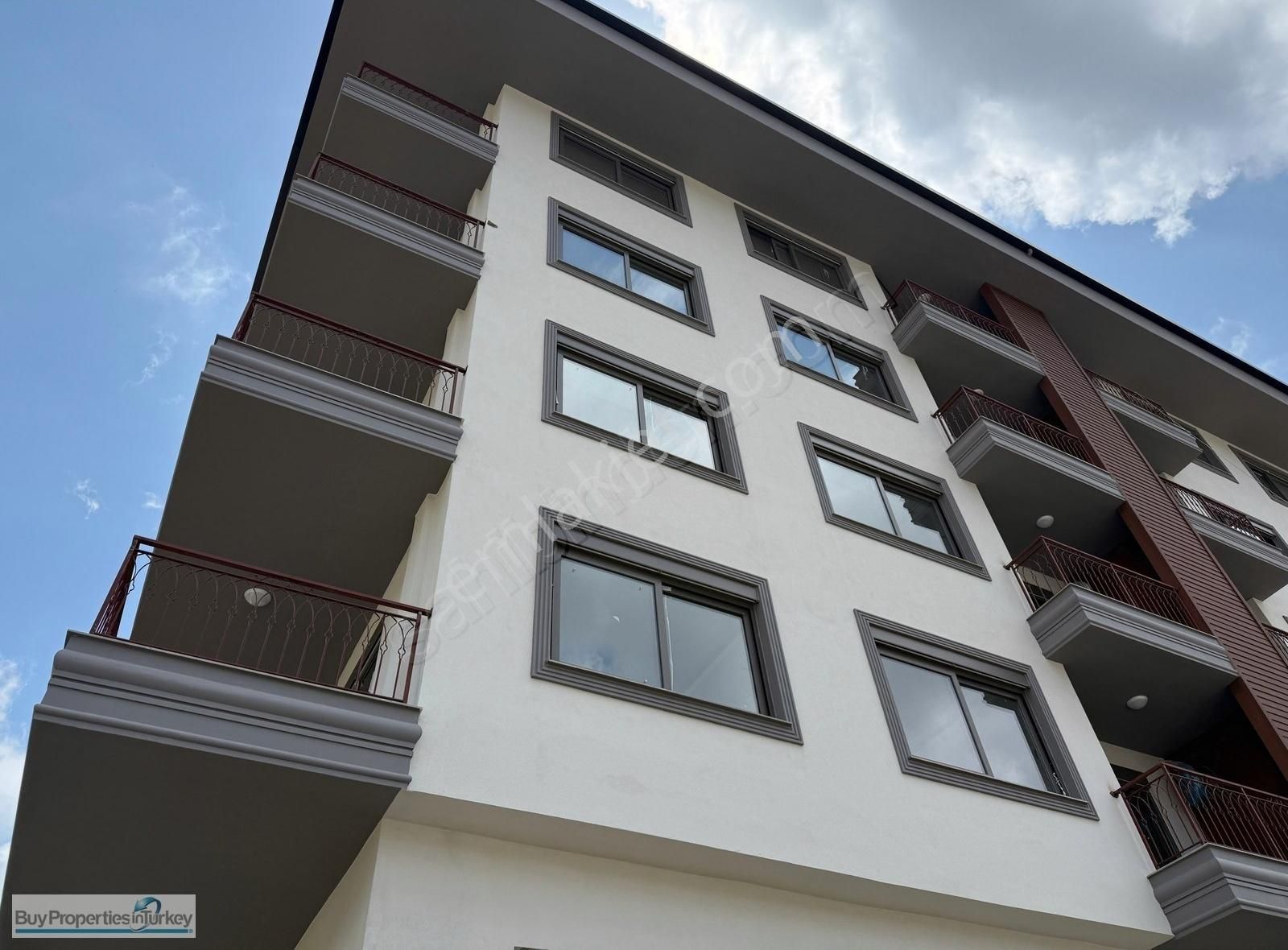 Alanya Çıplaklı'da Satılık 2+1 Ayrı Mutfak Yeni Bina Dairemiz