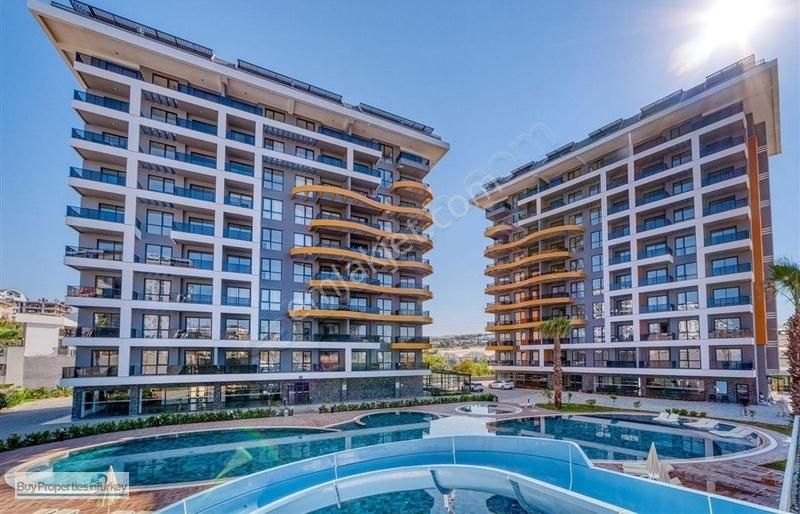 Alanya Avsallar'da Acil Satılık 1+1 Kapalı Havuzlu Ve Otoparklı