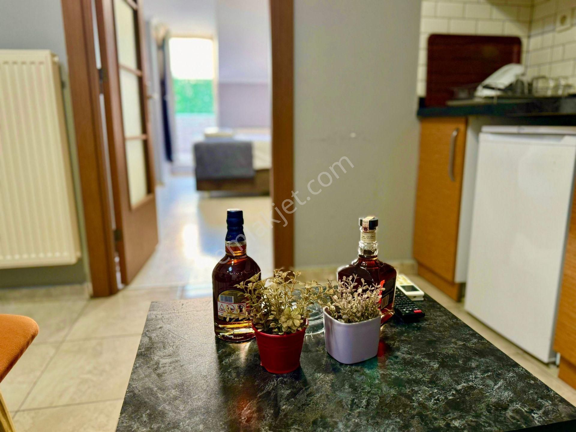 Fatih Aksaray Yenikapı'da Lüks Teraslı Deniz Manzaralı Günlük Kiralık Suit Daireler 7/24