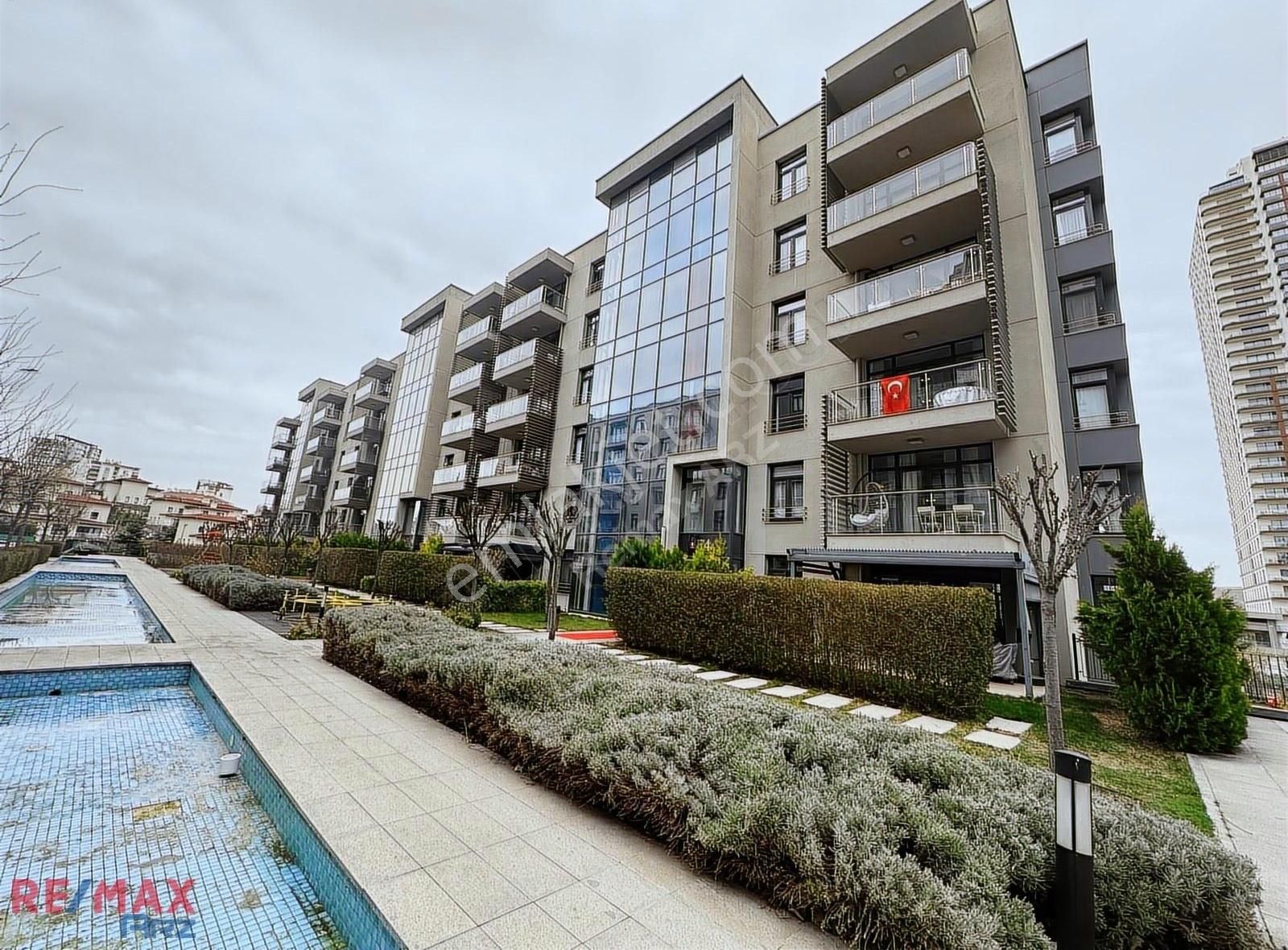 Yaşamkent'in Gözbebeği Tepe Mesa Park Mozaik Eşyalı Kiralık 3+1