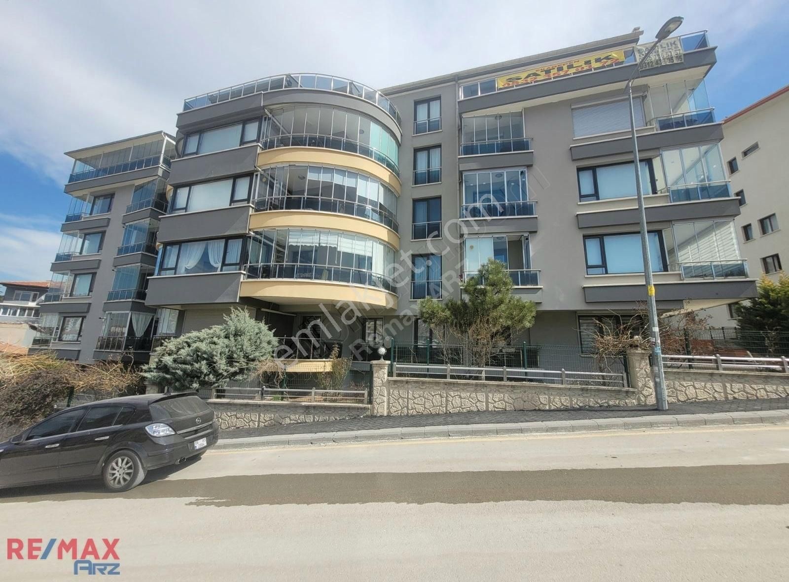 Çankaya Hilal Mahallesi Vadi Manzaralı Satılık 4+1 Daire