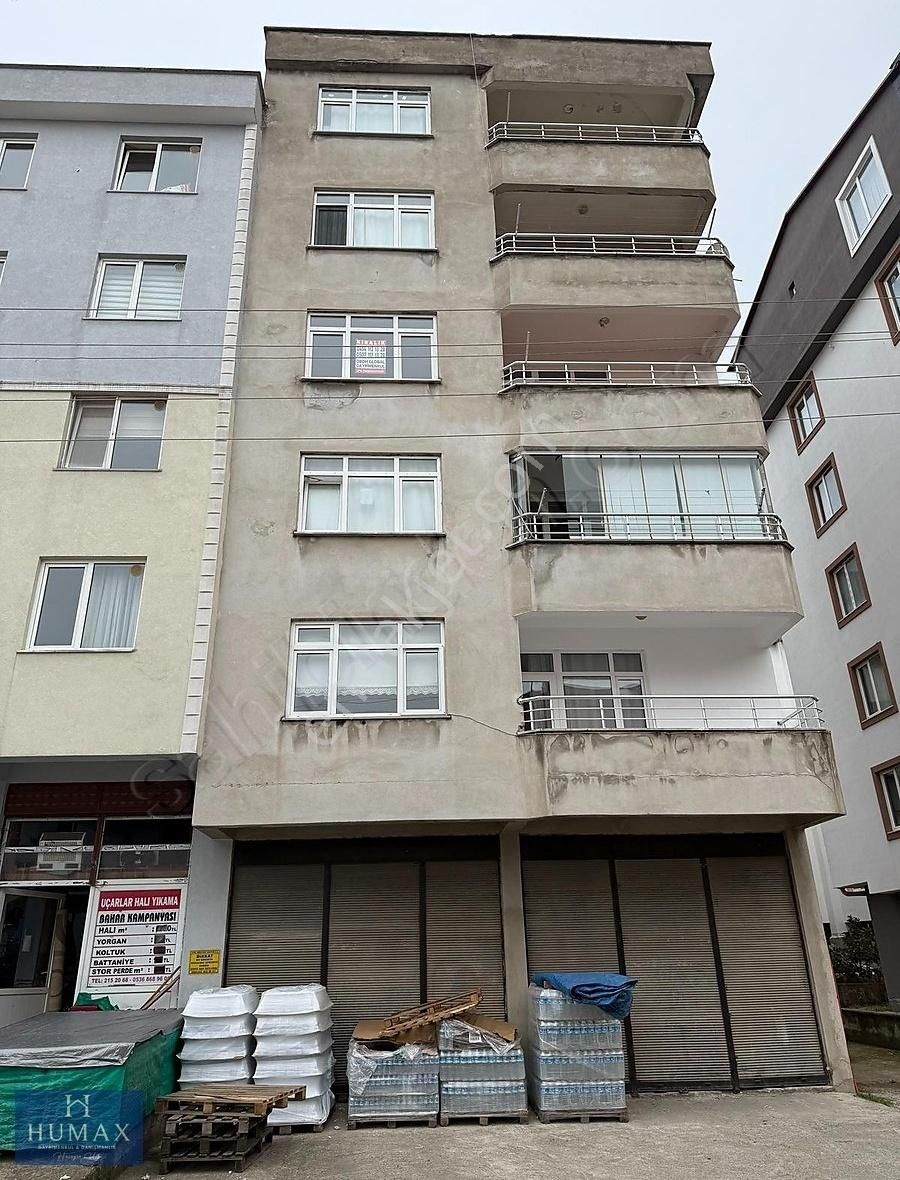 Teyyaredüzü Mahallesi'nde 13o M2 2+1 Satılık Daire