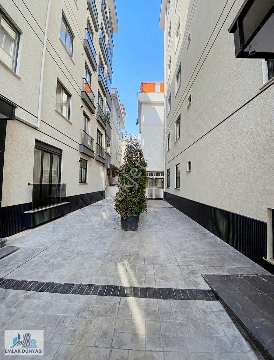 2+1 Site İçerisinde Otoparklı Güvenlikli Sığınaklı Yangın Odalı