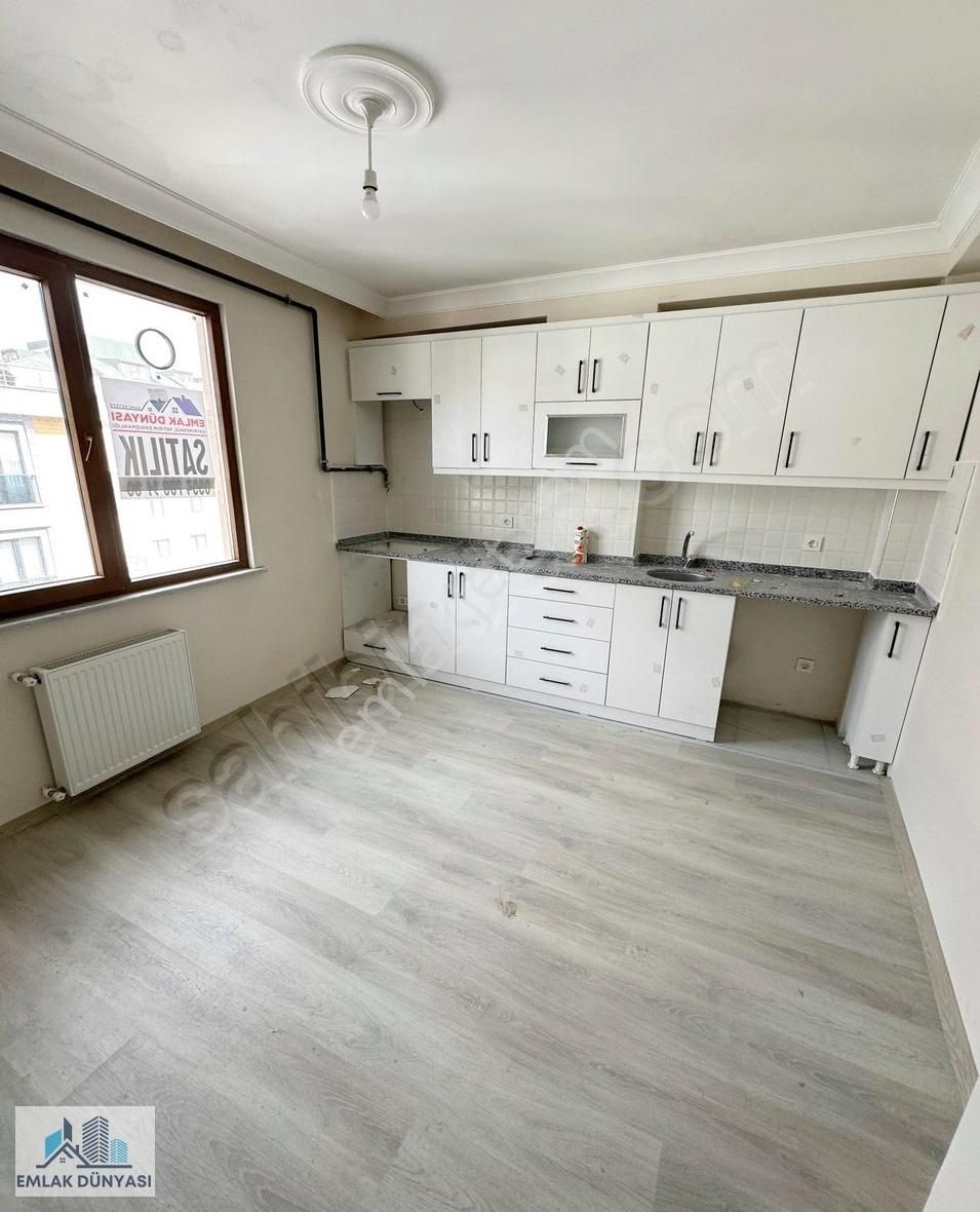 Sancaktepe Metro Yanı 5+2 Üst Dubleks
