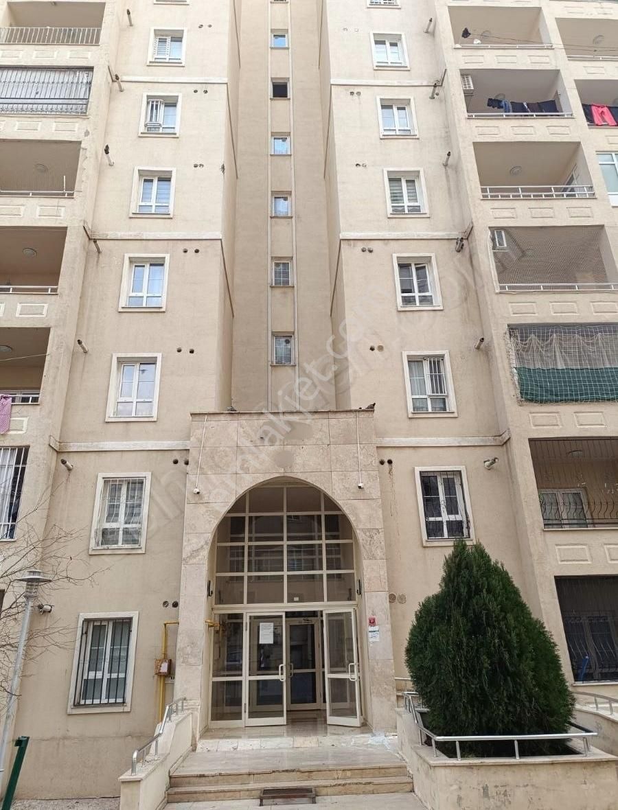 Karaköprü Seyrantepede Satılık Full 3+1 Toki Dairesi