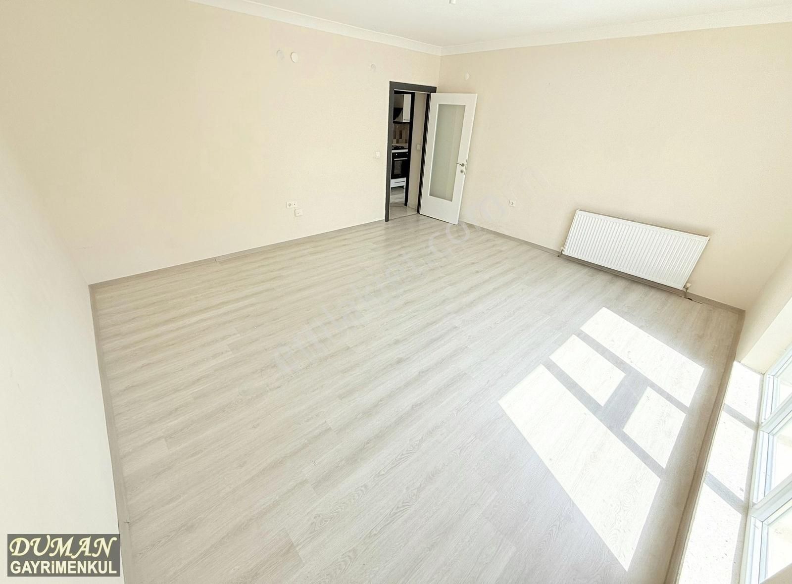 Duman'dan Kredi Limitsiz 1.kat'ta 3+1 Çok Uyguna Satılık Daire