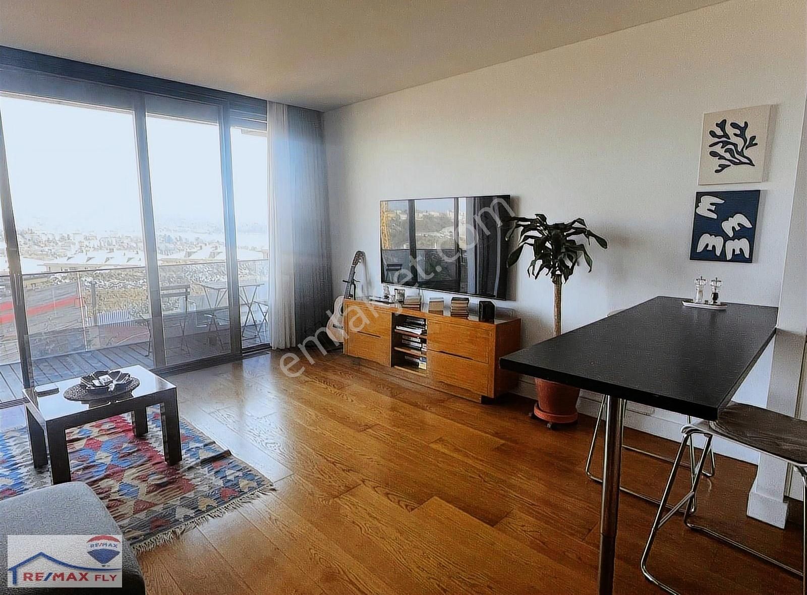 İstinye Panavia Sitesinde Deniz Manzaralı Kiralık Rezidans - Görsel 5