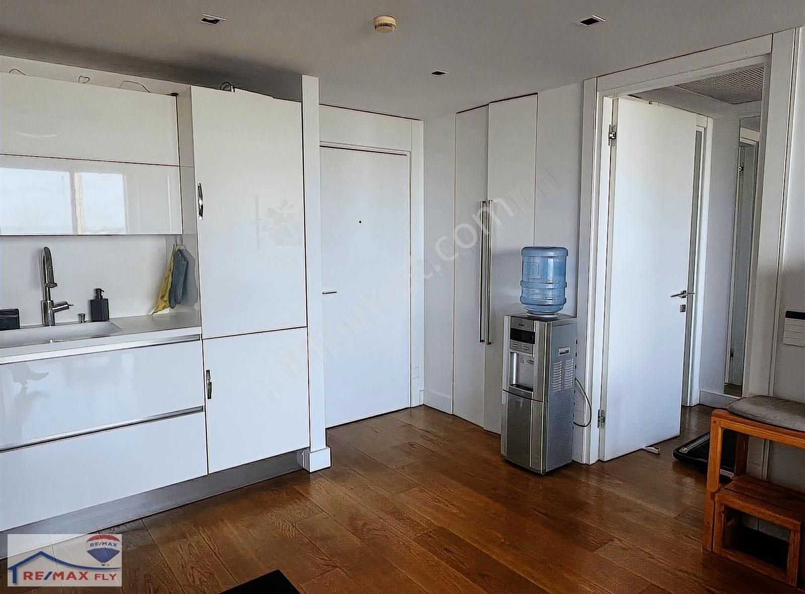 İstinye Panavia Sitesinde Deniz Manzaralı Kiralık Rezidans - Görsel 22