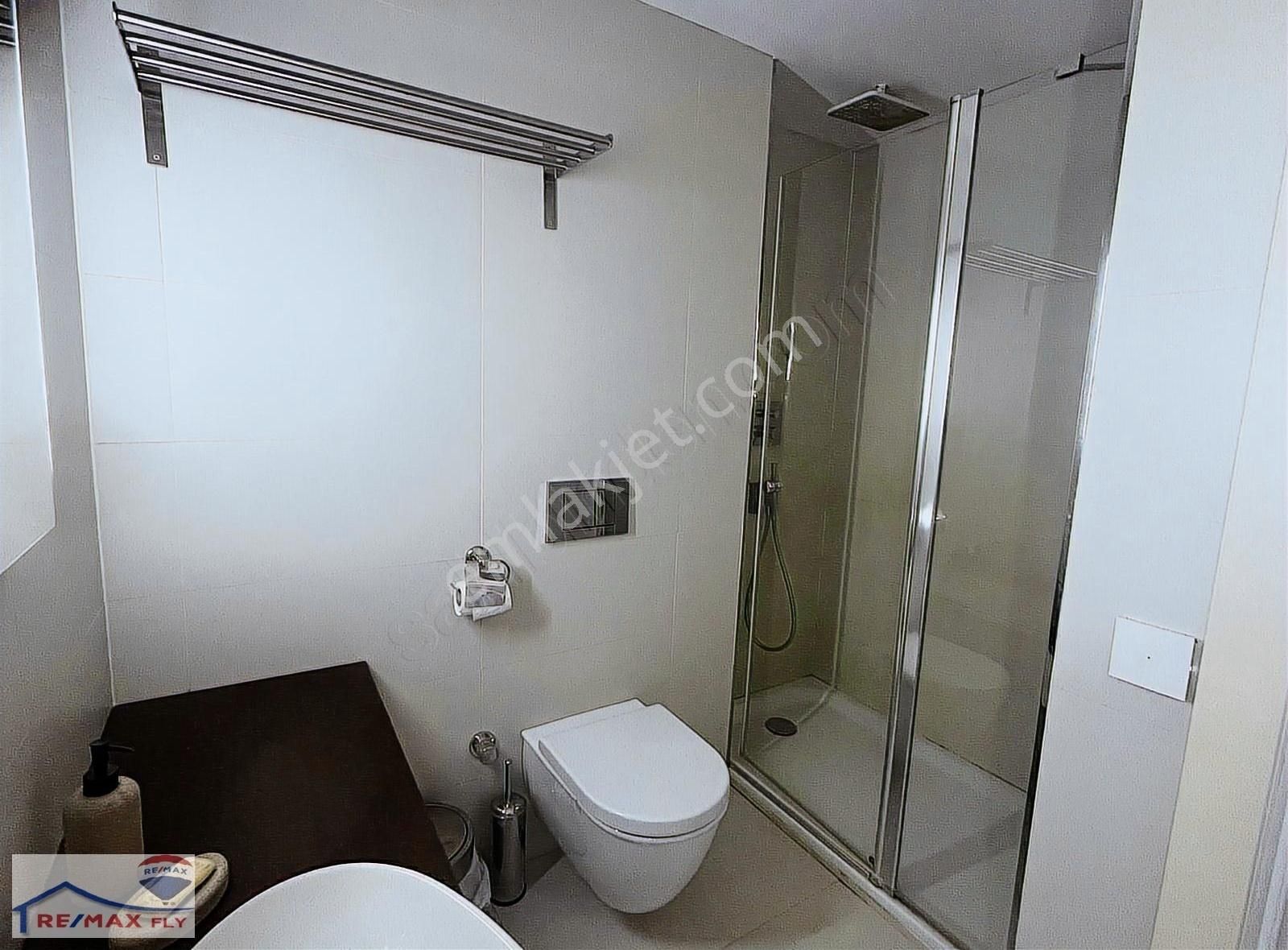 İstinye Panavia Sitesinde Deniz Manzaralı Kiralık Rezidans - Görsel 2