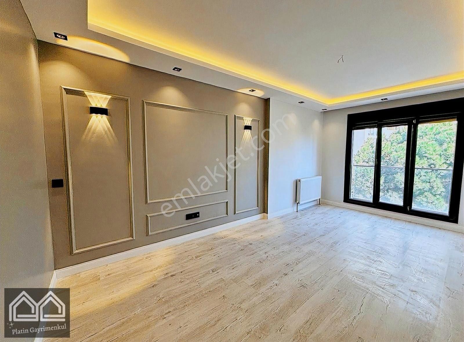 Platin'den Bağlarbaşın'da Ön Cephe Ayrı Mutfaklı Ultra Lüx 2+1