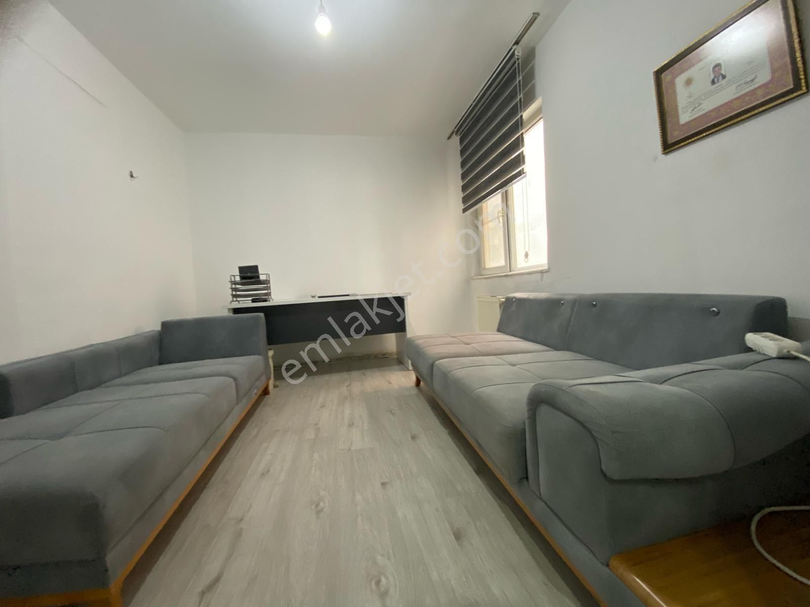 Ev-tur Dan Fatih Parkı Karşısı 2+1 Arakat