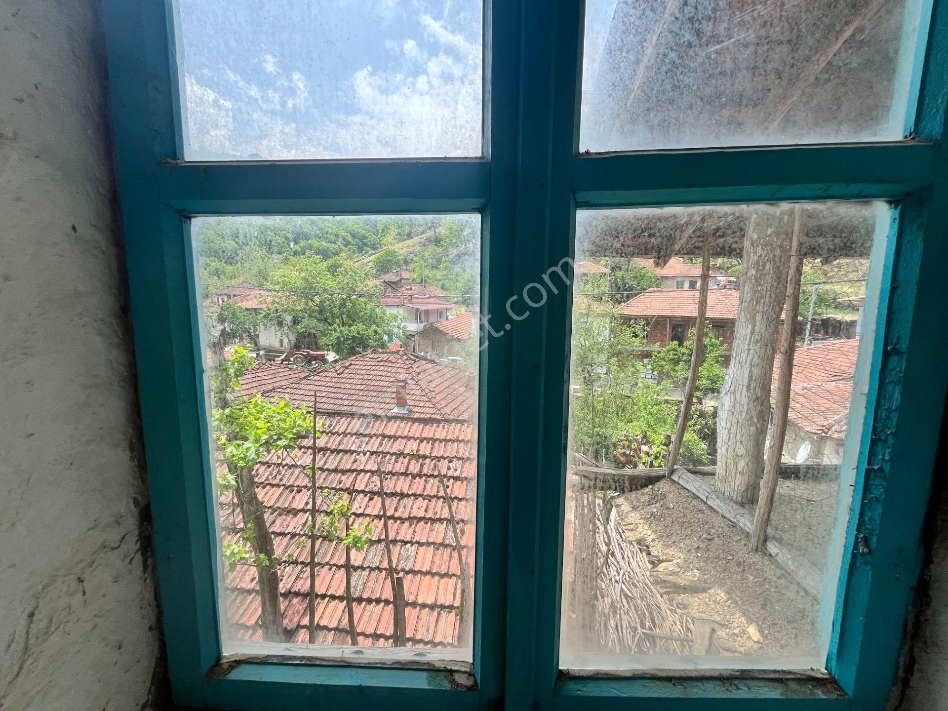 Doğa İçinde Köy Hayatı Arayanlara Satılık Orjinal Köy Evi - Görsel 15