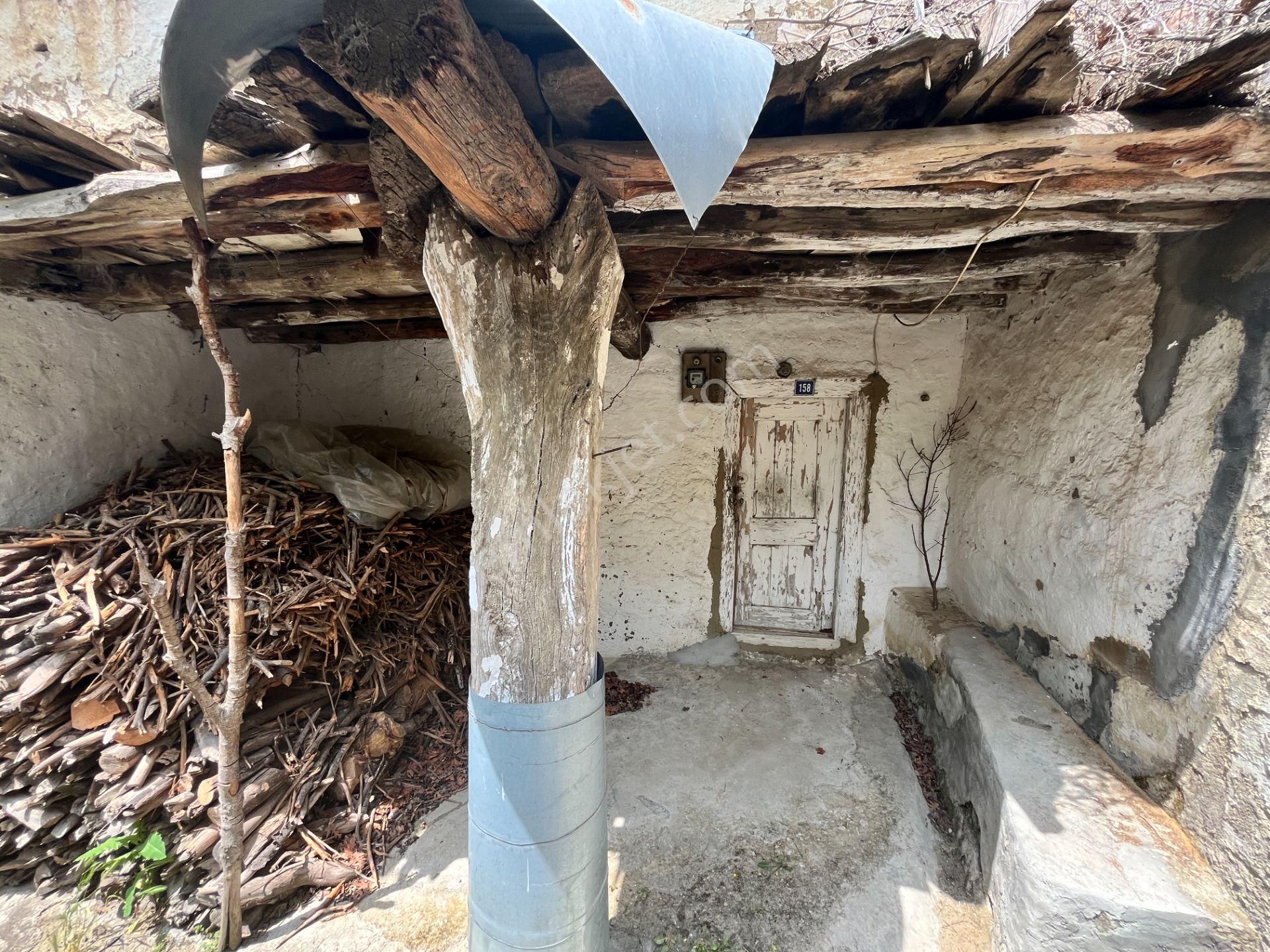 Doğa İçinde Köy Hayatı Arayanlara Satılık Orjinal Köy Evi - Görsel 8