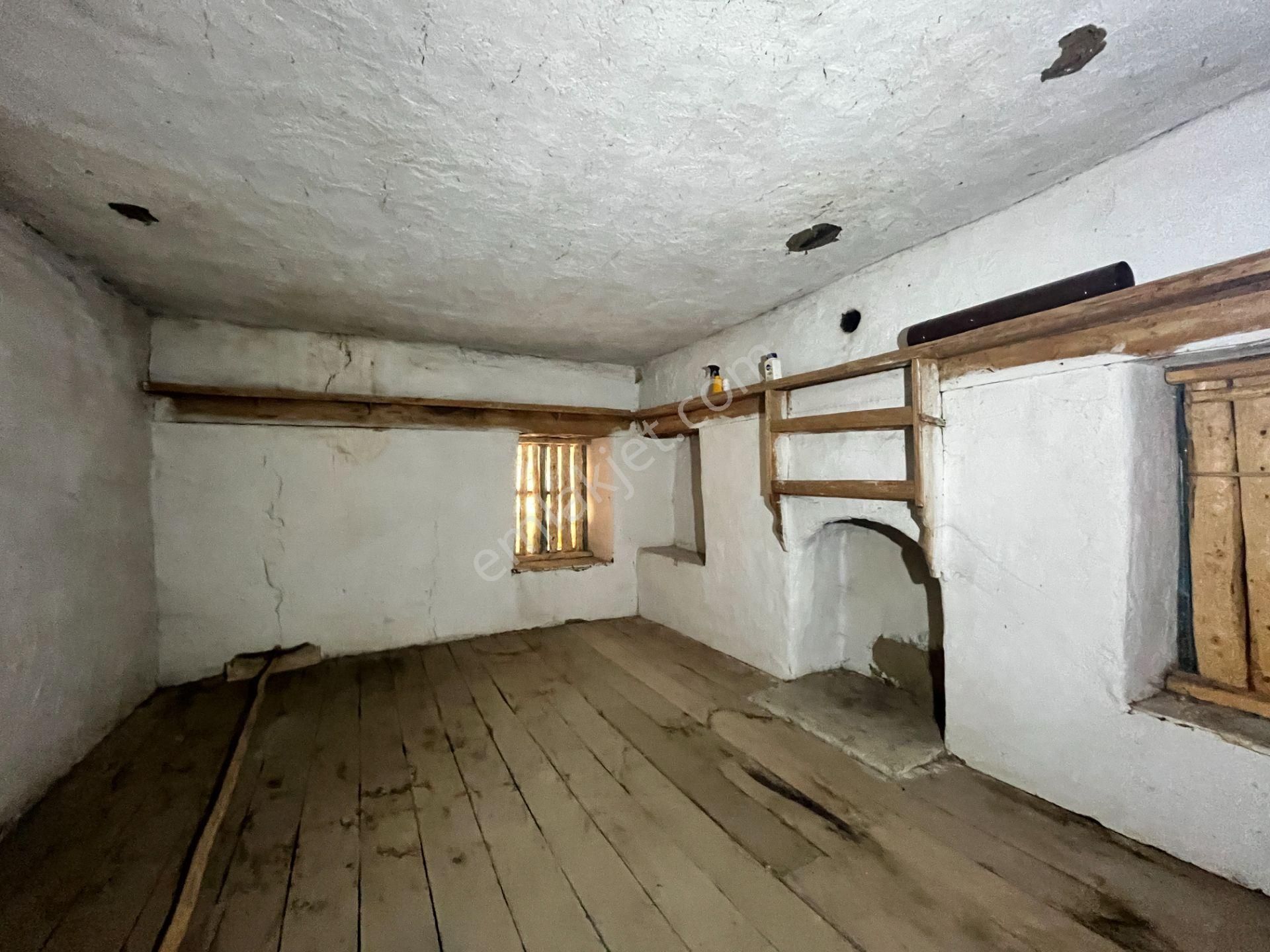 Doğa İçinde Köy Hayatı Arayanlara Satılık Orjinal Köy Evi - Görsel 20