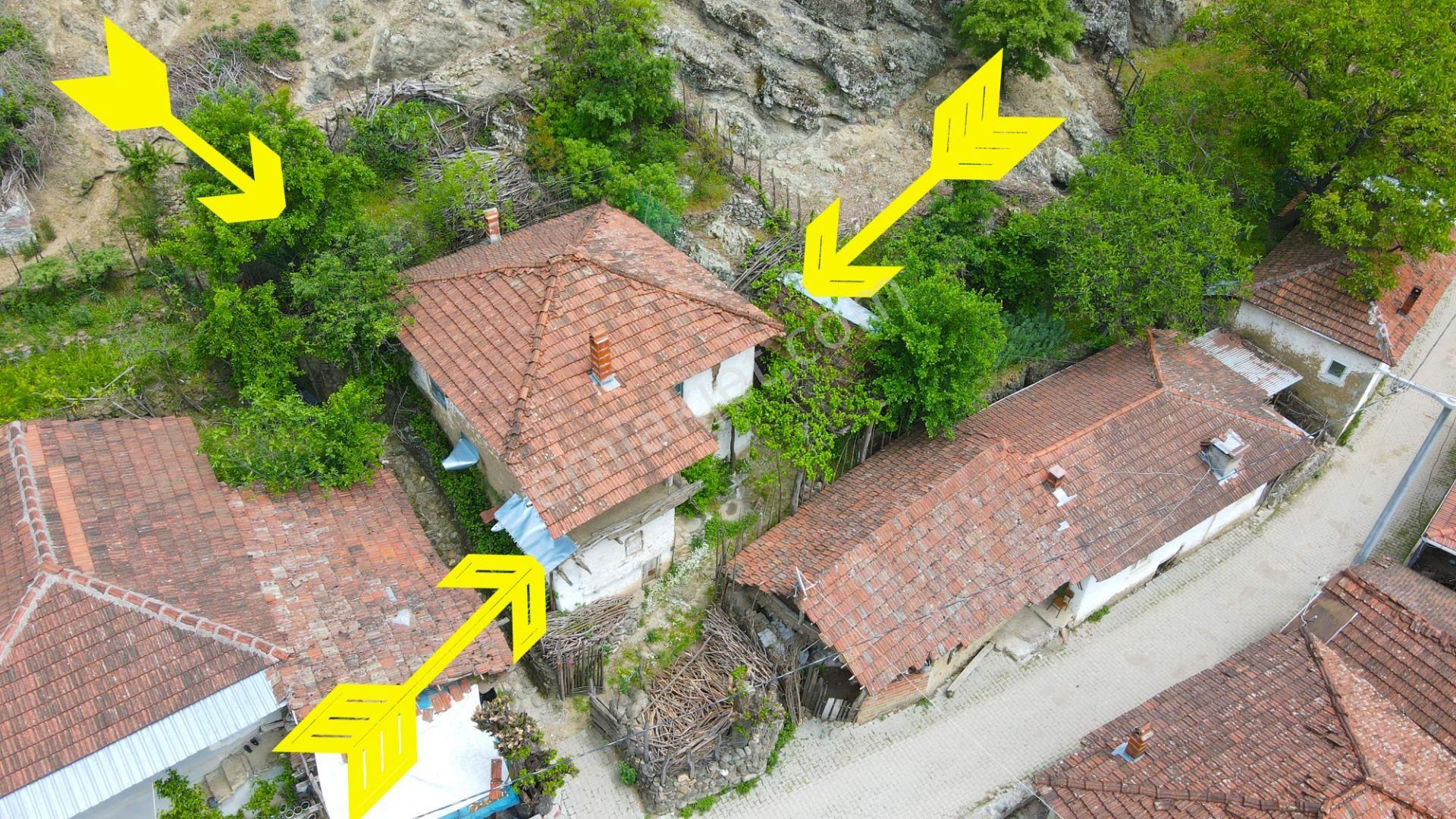 Doğa İçinde Köy Hayatı Arayanlara Satılık Orjinal Köy Evi - Görsel 4