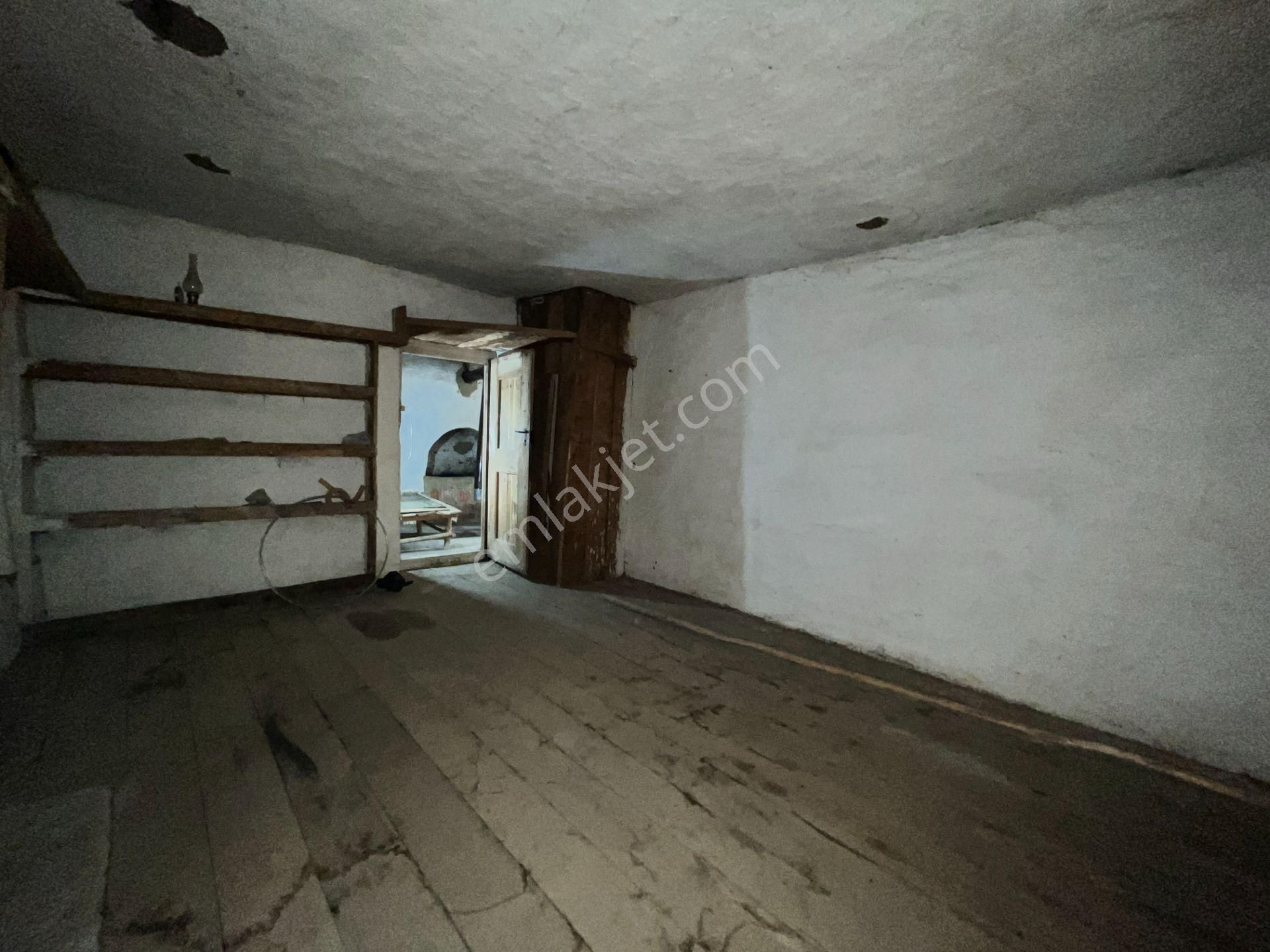 Doğa İçinde Köy Hayatı Arayanlara Satılık Orjinal Köy Evi - Görsel 22