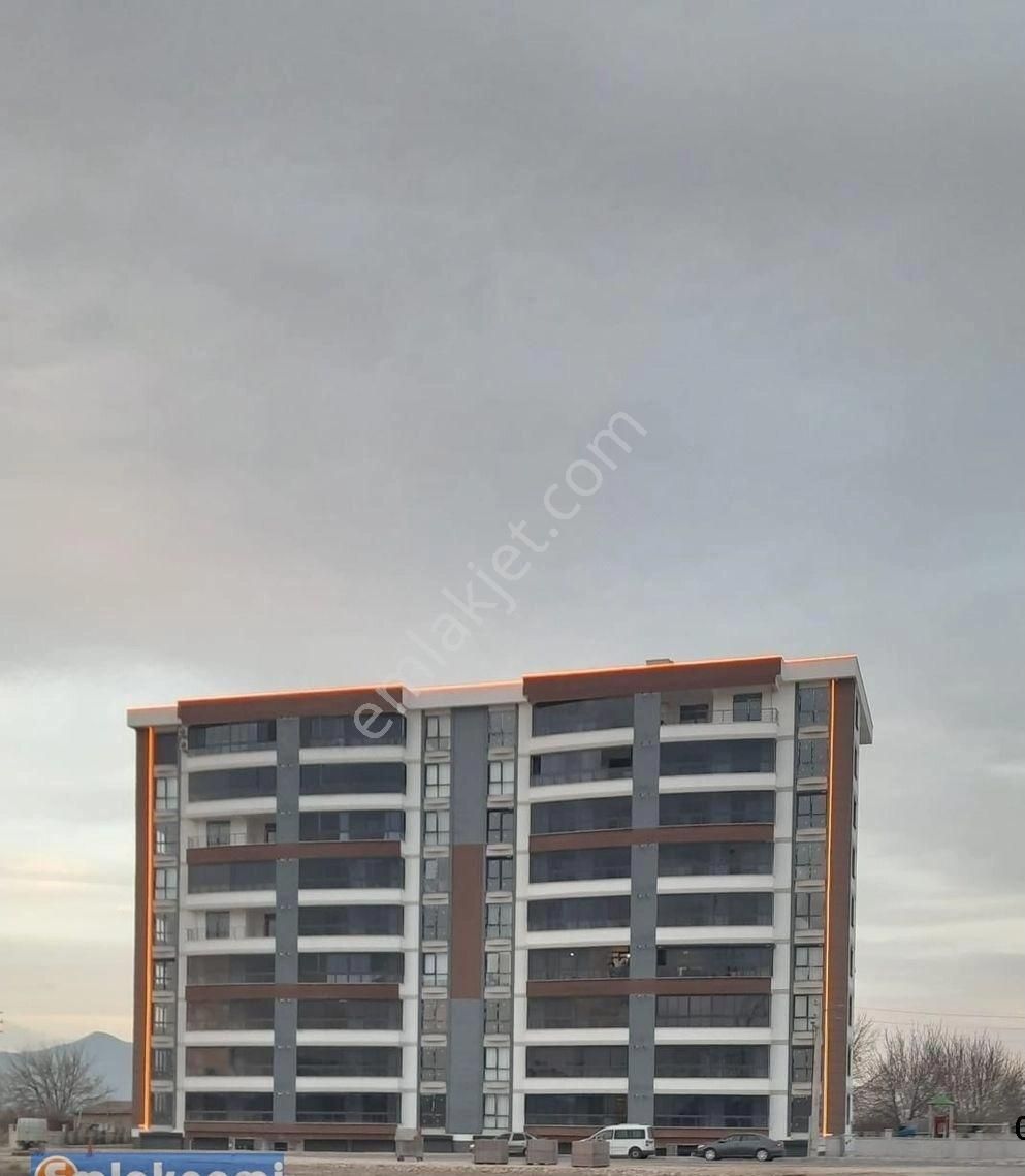 Hasbahçe Konutların Da Sıfır Ara Kat Kiralık Lüx Daire
