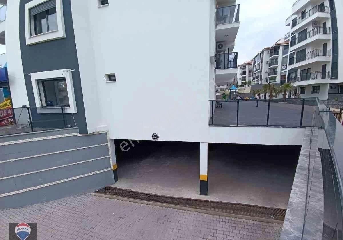 Bemka Best Lıfe'ta Kapalı Otoparklı Yüzme Havuzlu Lüks 2+1 - Görsel 3