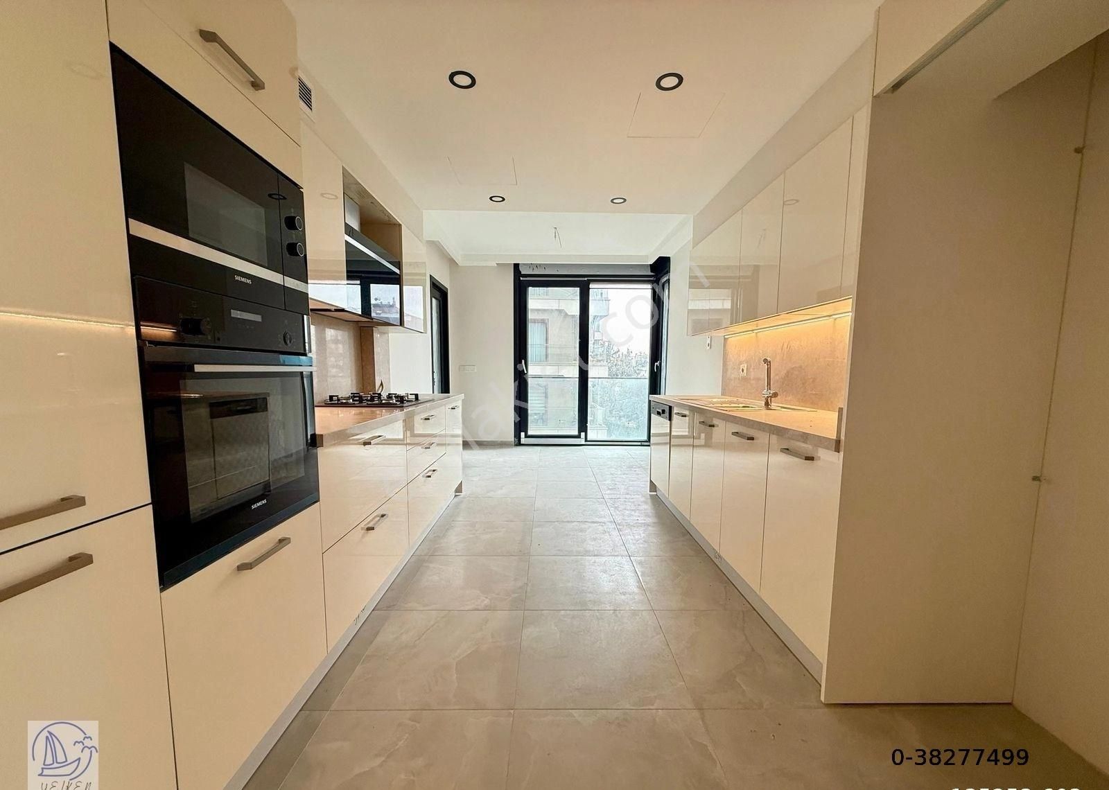 Yelken'den Suadiye Bağdat'a 2.binada 250m2 4,5+1 Mega Lüks Sıfır - Görsel 3