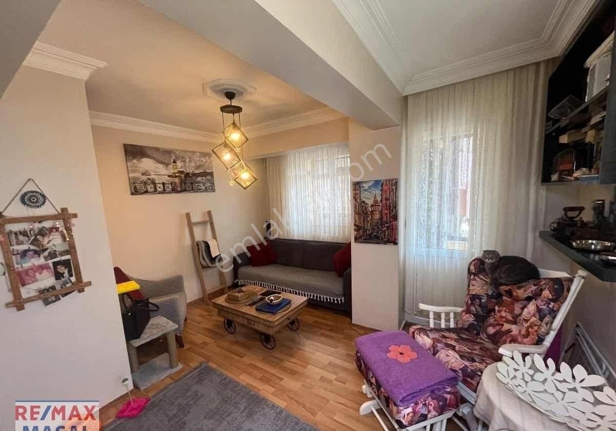 Armağanevlerde Satılık 1+1 Yüksek Giriş