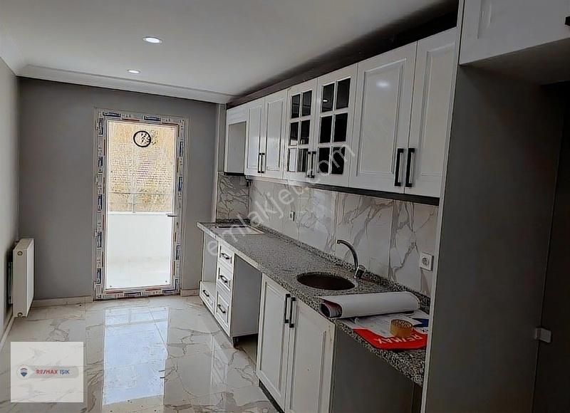 Aynı Binada Farklı Alternatiflerle 2+1 Sıfır Arakatlar